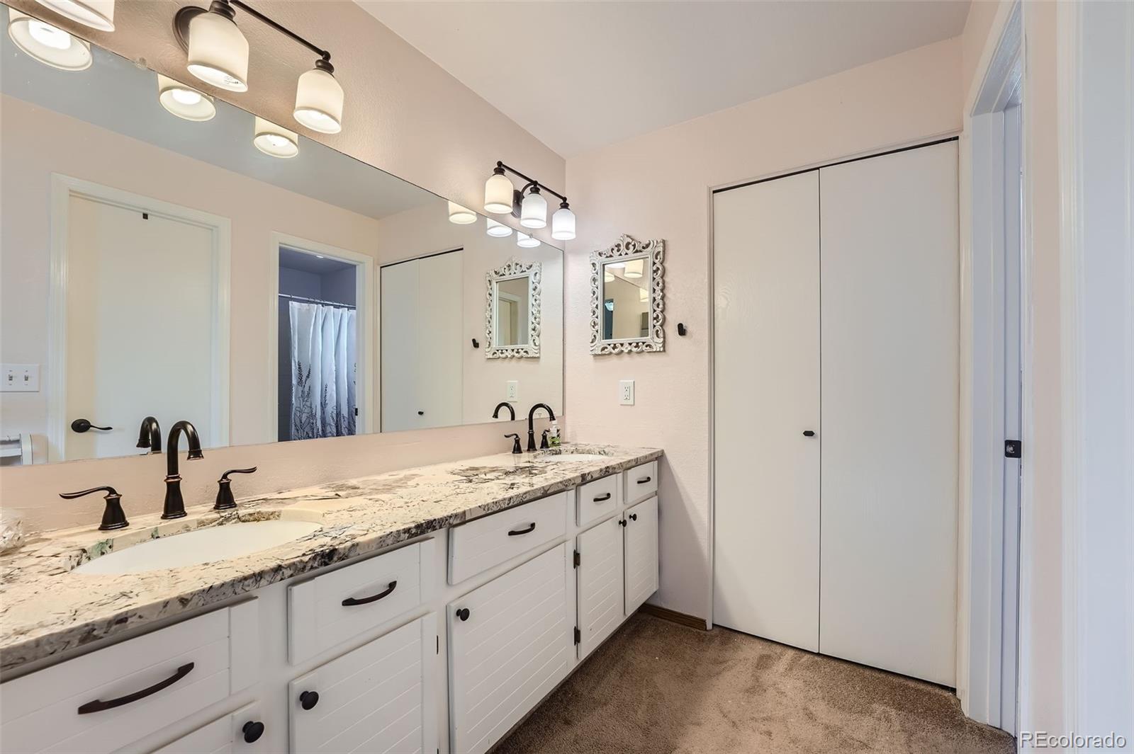 Arvada, Colorado, 80003, United States, 4 Bedrooms Bedrooms, ,4 BathroomsBathrooms,Residential,For Sale,1870696