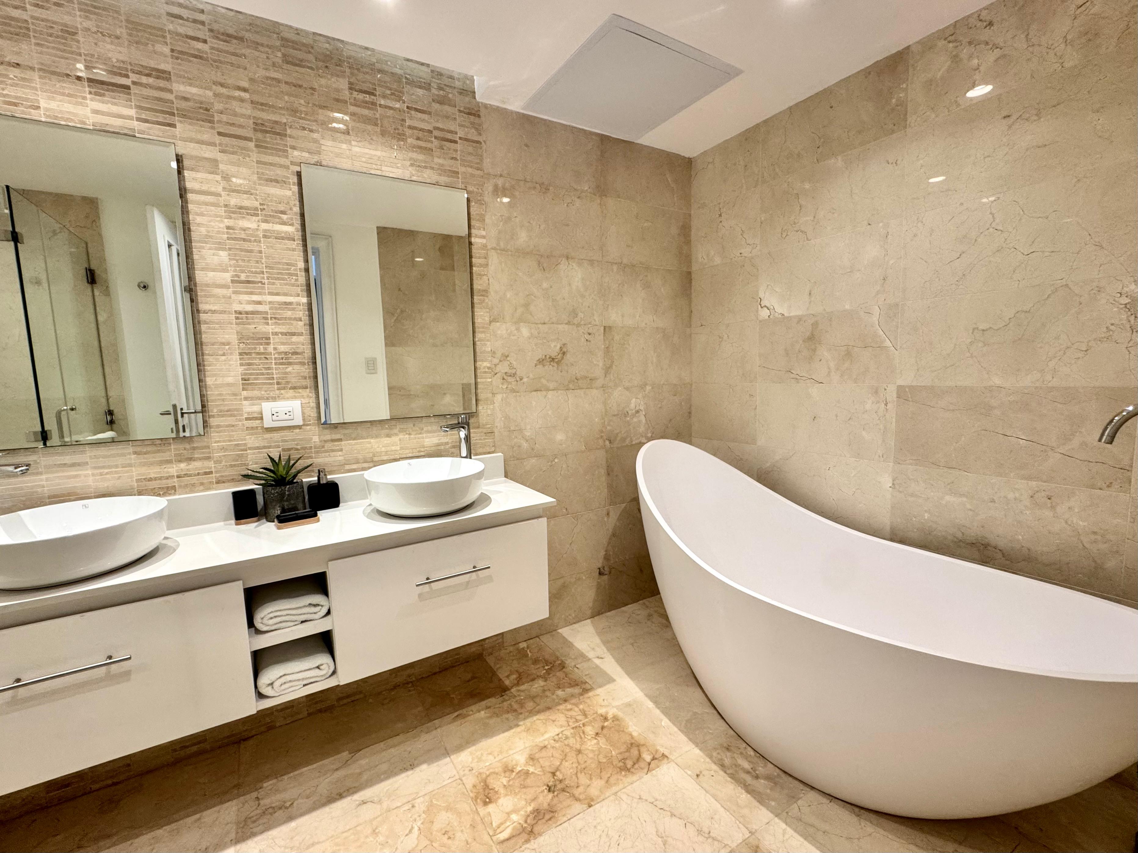 Cap Cana, DO, 2 Bedrooms Bedrooms, ,3 BathroomsBathrooms,Residential,For Sale,1995787