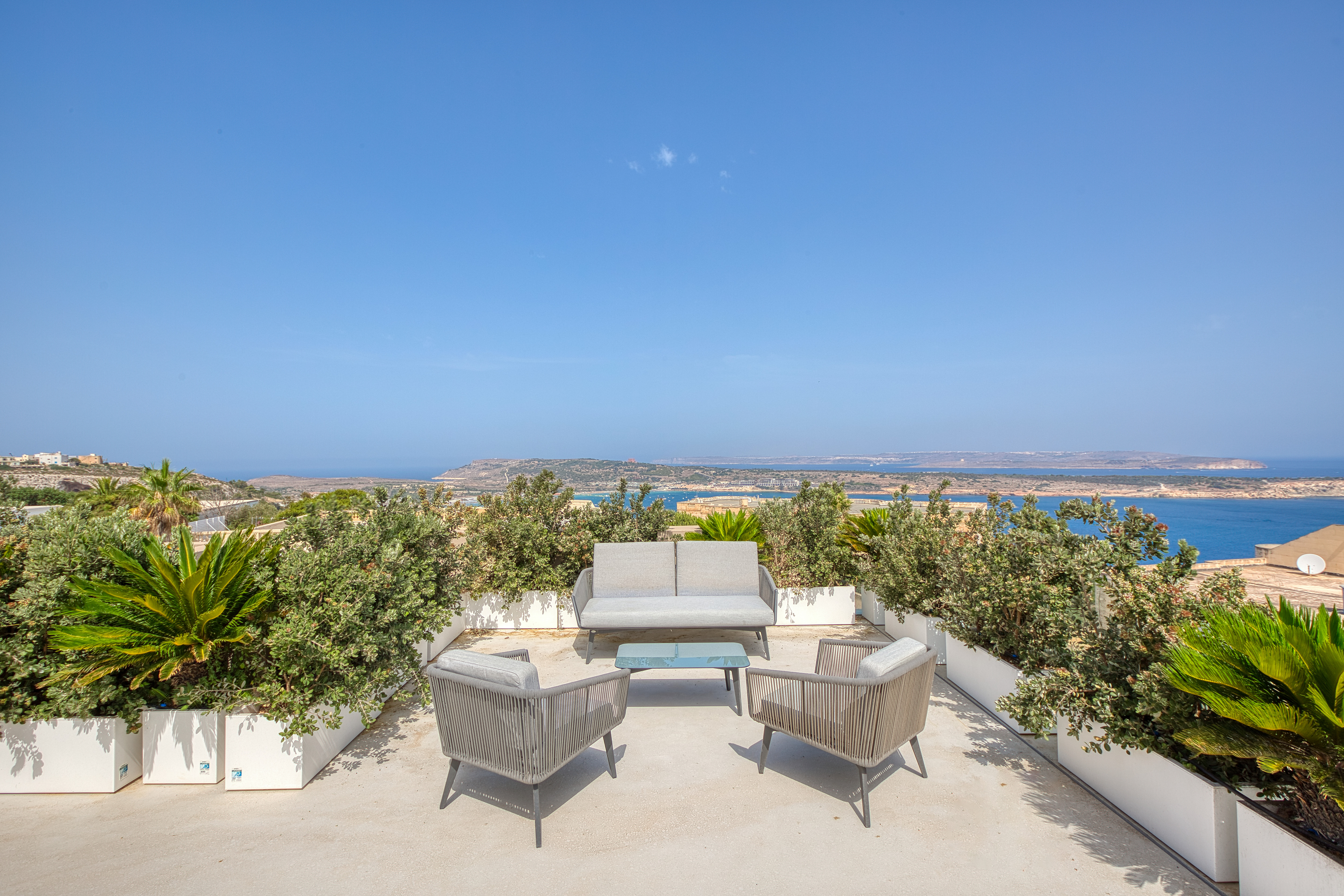  Exceptional Detached Villa with Panoramic Mediterranean Views - 物件實景