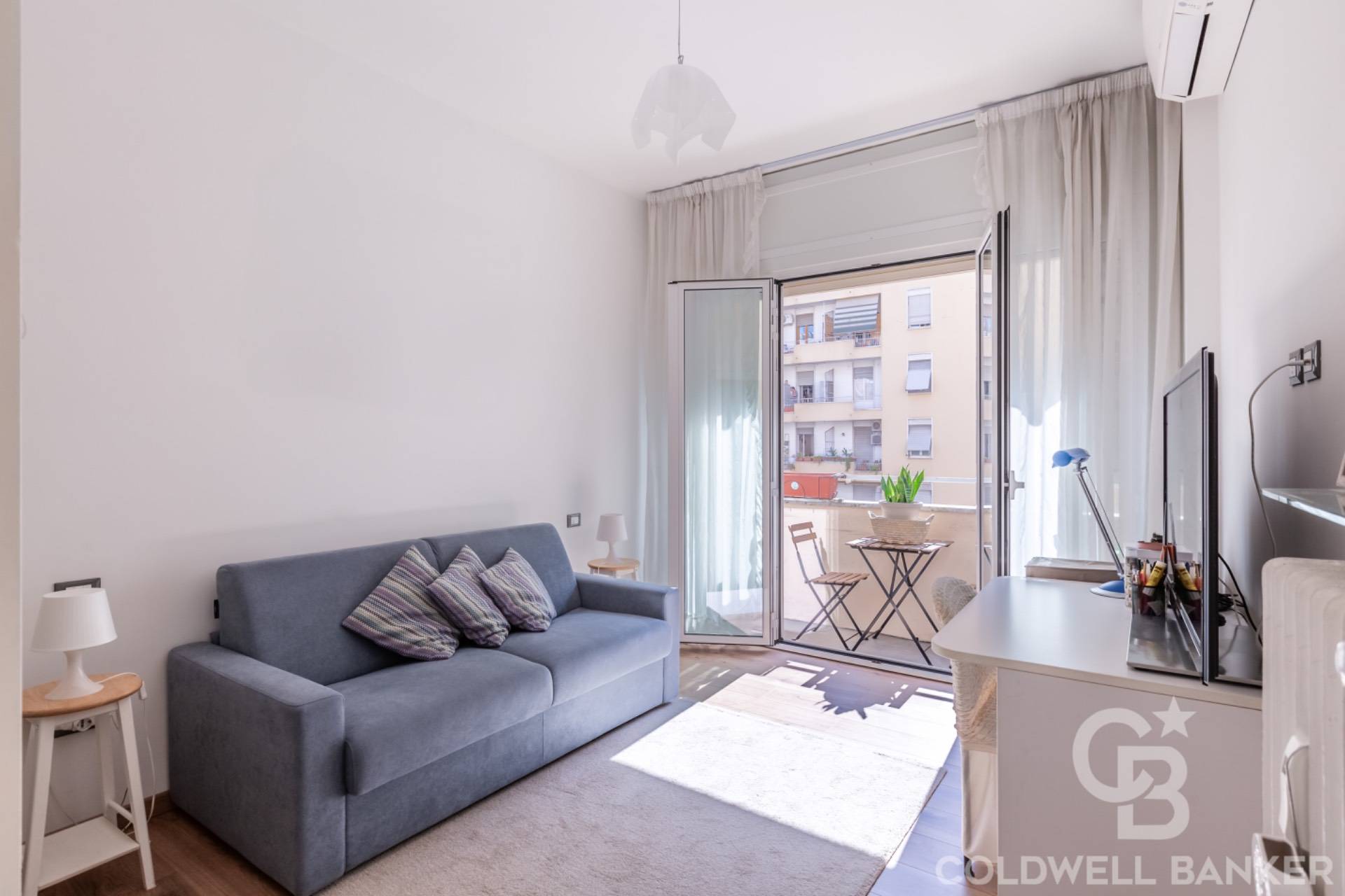 Roma, Roma, 00100, IT, 2 Bedrooms Bedrooms, ,1 BathroomBathrooms,Residential,For Sale,1940335