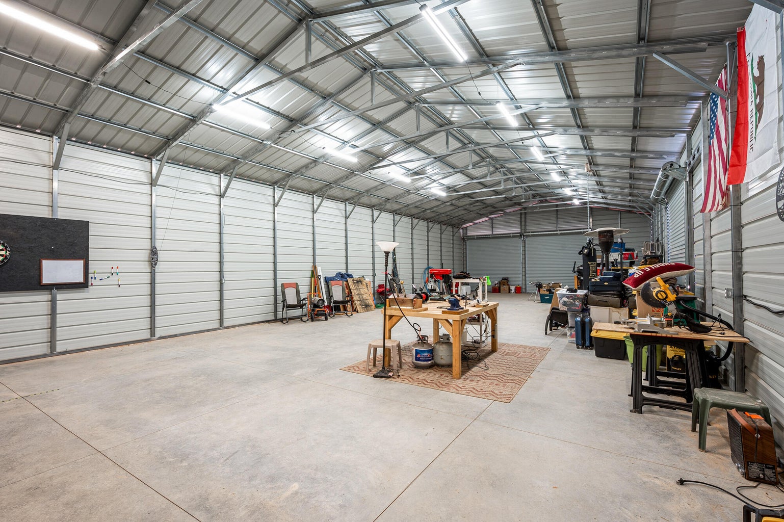 Parowan, Utah, 84761, United States, 3 Bedrooms Bedrooms, ,3 BathroomsBathrooms,Residential,For Sale,1992445