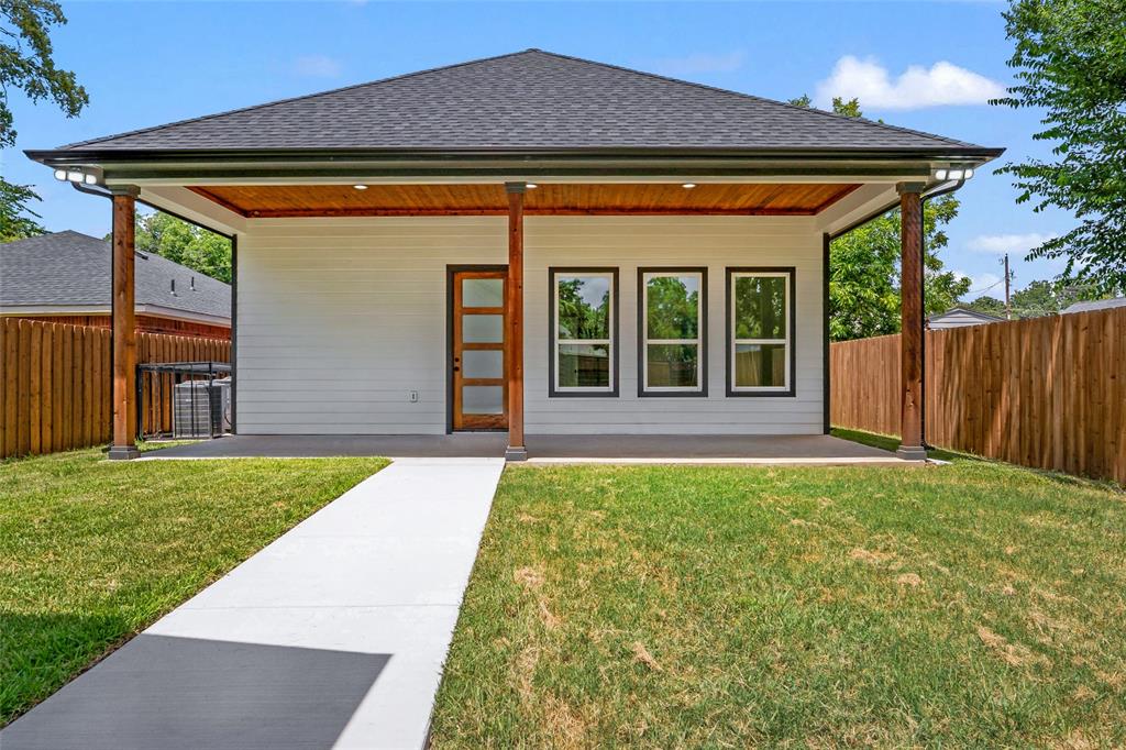 Dallas, Texas, 75212, United States, 4 Bedrooms Bedrooms, ,3 BathroomsBathrooms,Residential,For Sale,1930273