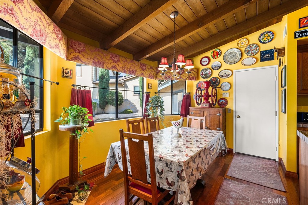 Upland, California, 91784, United States, 3 Bedrooms Bedrooms, ,2 BathroomsBathrooms,Residential,For Sale,1978037