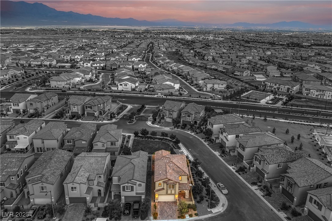 Las Vegas, Nevada, 89166, United States, 3 Bedrooms Bedrooms, ,3 BathroomsBathrooms,Residential,For Sale,1966892