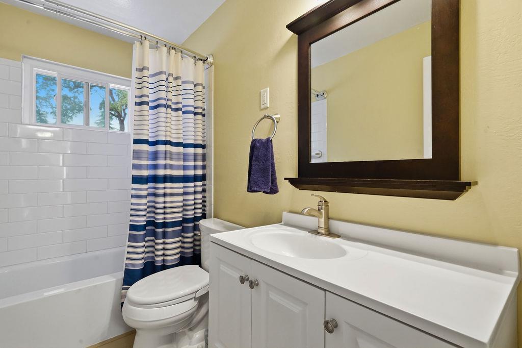 Auburn, California, 95602, United States, 3 Bedrooms Bedrooms, ,2 BathroomsBathrooms,Residential,For Sale,2048014