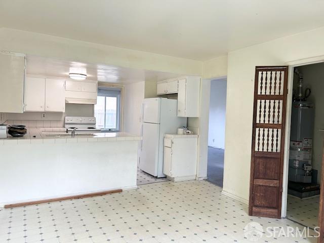 South San Francisco, California, 94080, United States, 3 Bedrooms Bedrooms, ,2 BathroomsBathrooms,Residential,For Sale,1988995