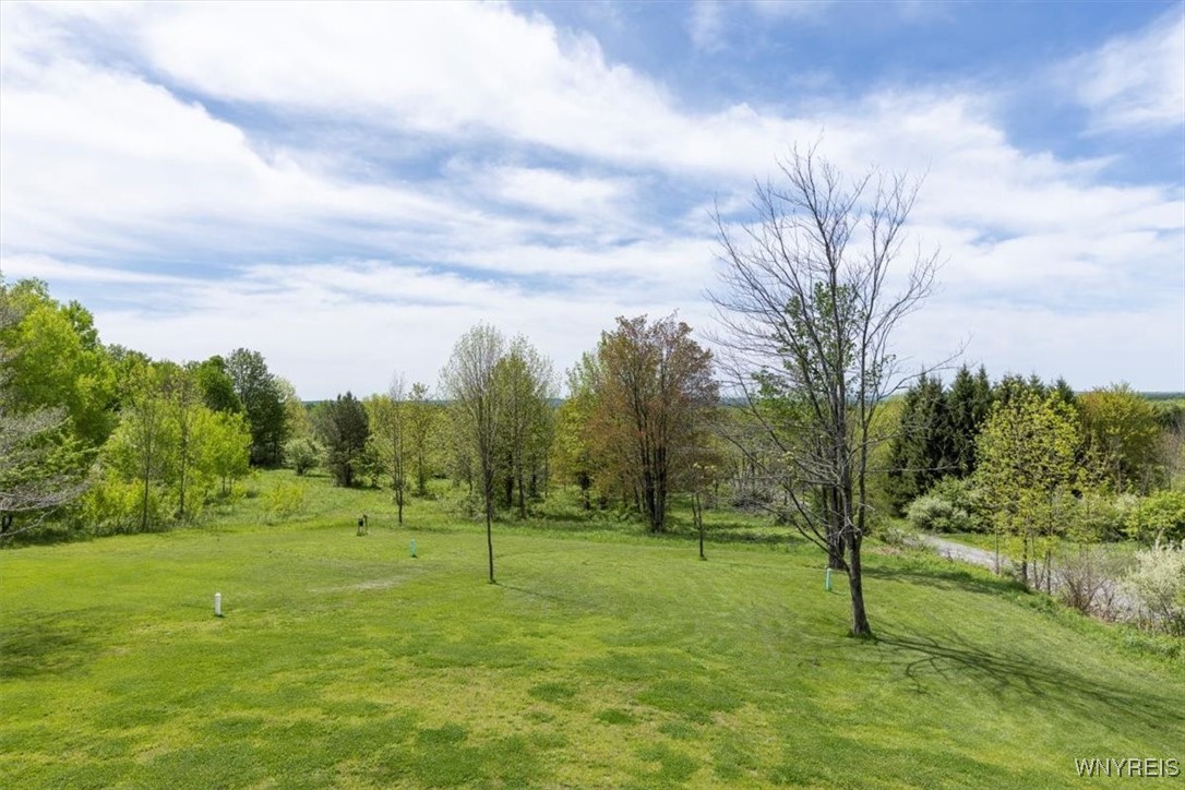Concord, New York, 14141, United States, 3 Bedrooms Bedrooms, ,3 BathroomsBathrooms,Residential,For Sale,1823281