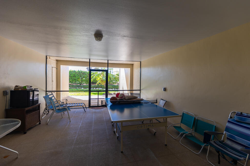 1133 W Ocean Drive, 7, KEY COLONY, Florida, 33051, United States, 3 Bedrooms Bedrooms, ,3 BathroomsBathrooms,Residential,For Sale,1133 W Ocean Drive, 7,1655826