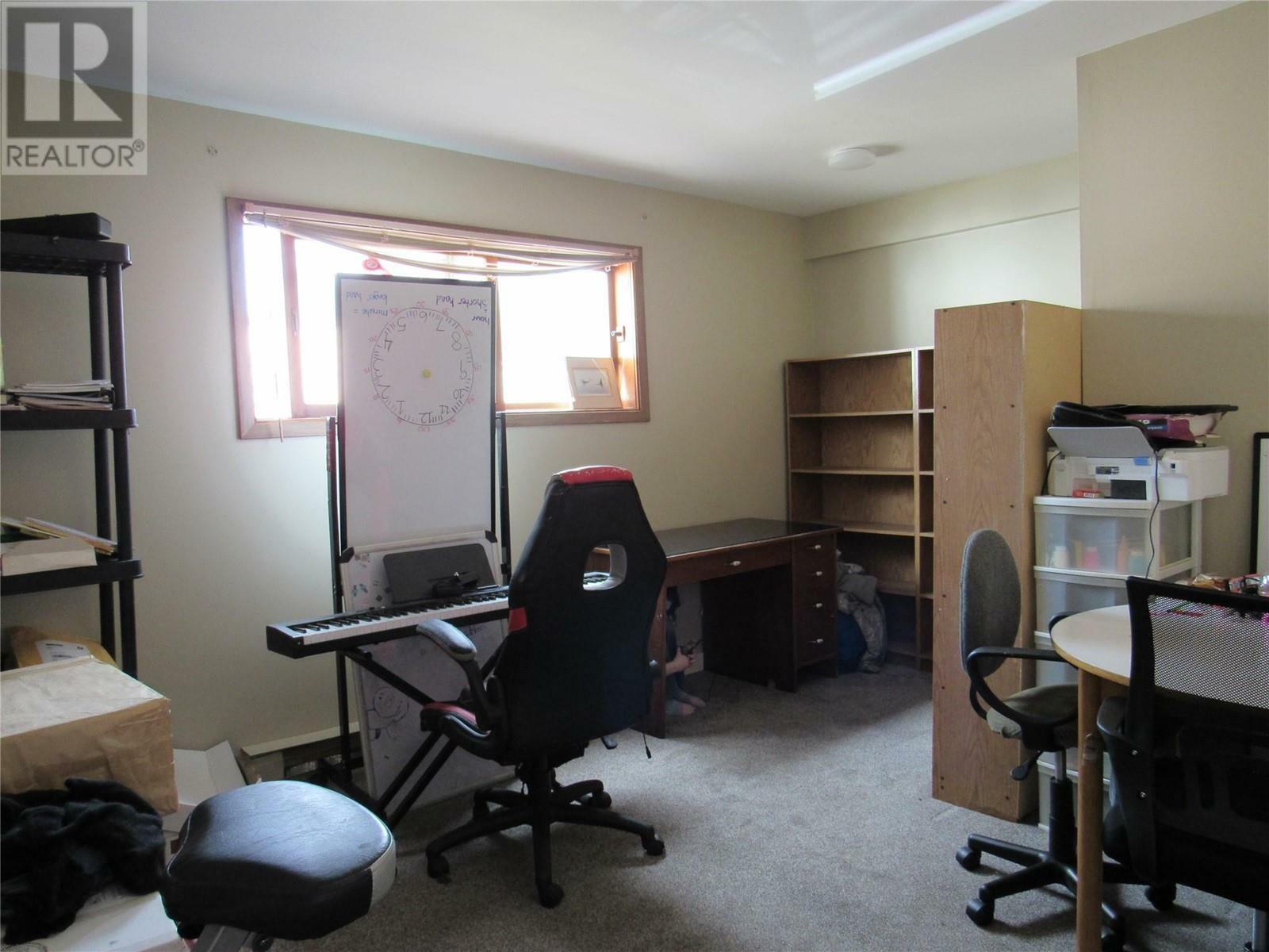 CASTLEGAR, British Columbia, V1N 4P5, CA, 3 Bedrooms Bedrooms, ,3 BathroomsBathrooms,Residential,For Sale,1837763