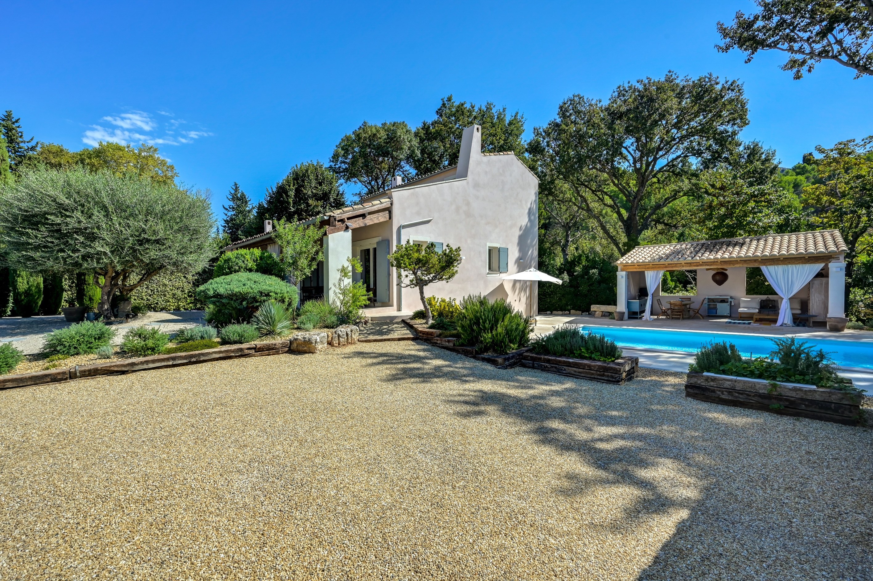  HOUSE FOR SALE: 145 m² - QUIET LOCATION - SWIMMING POOL - NEAR SHOPS AND GOLF C… - 物件實景
