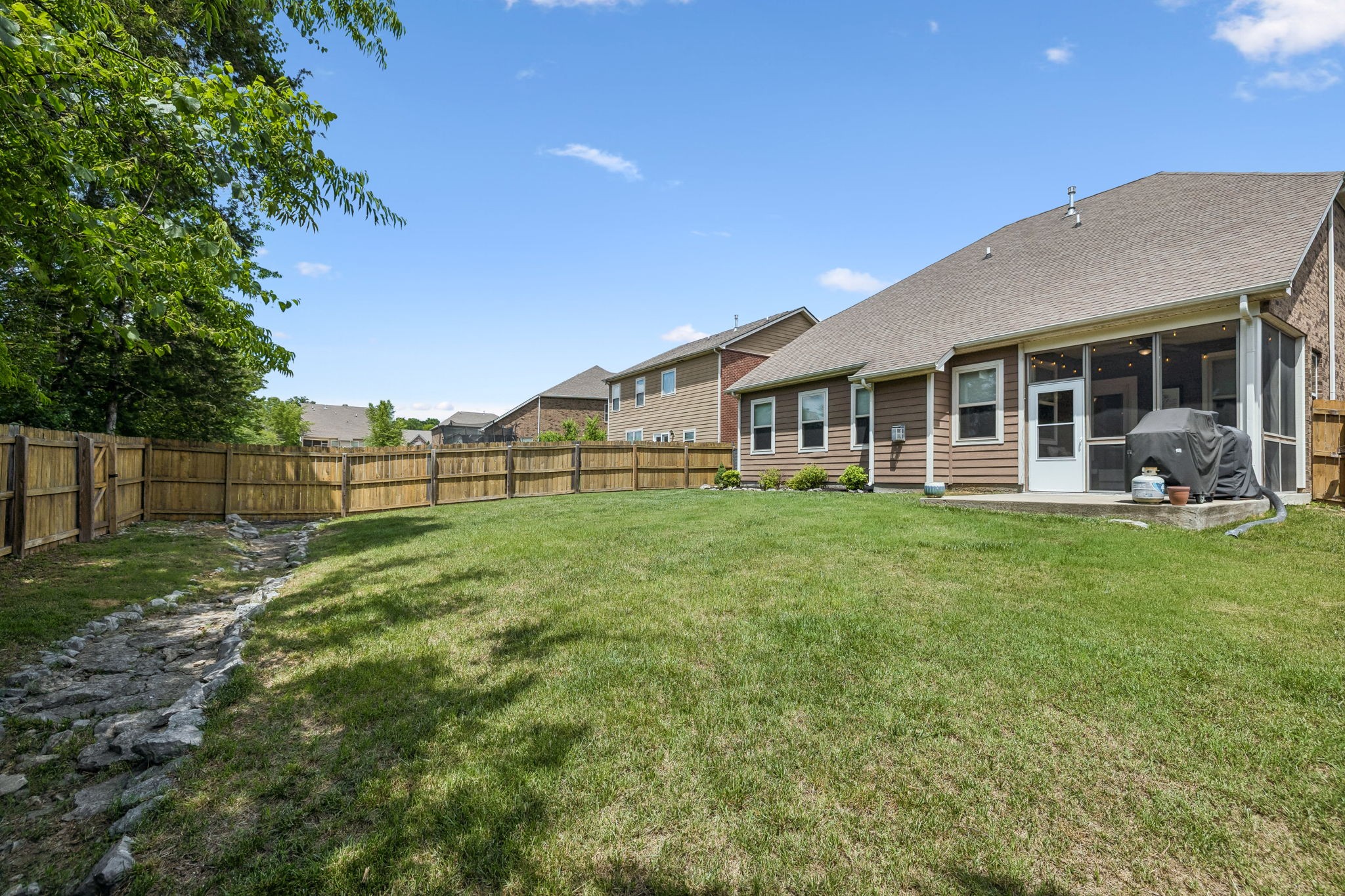  5908 Sonoma Ct, Smyrna, TN, 37167 - 物件實景