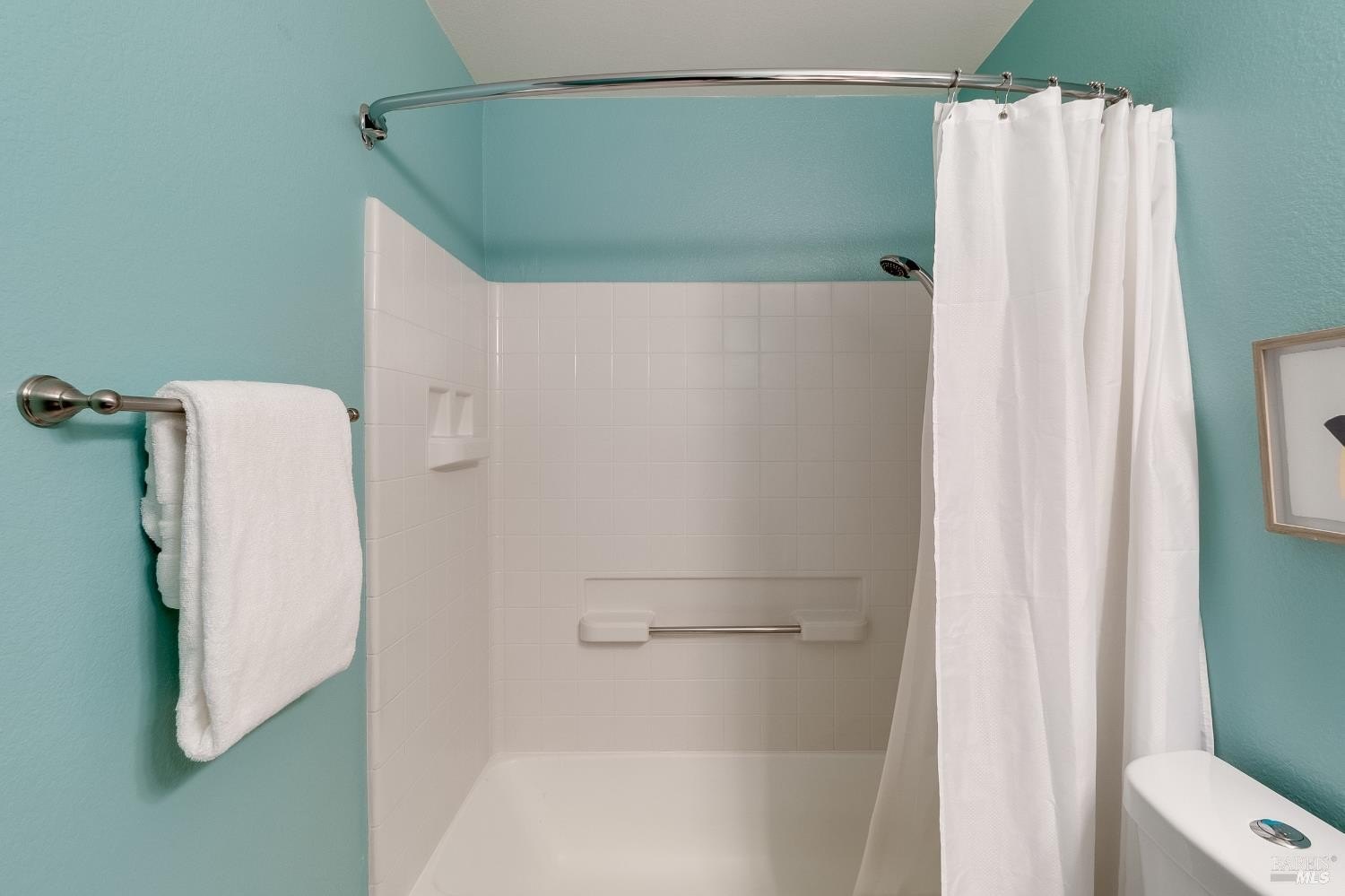 Martinez, California, 94553, United States, 3 Bedrooms Bedrooms, ,3 BathroomsBathrooms,Residential,For Sale,1990970