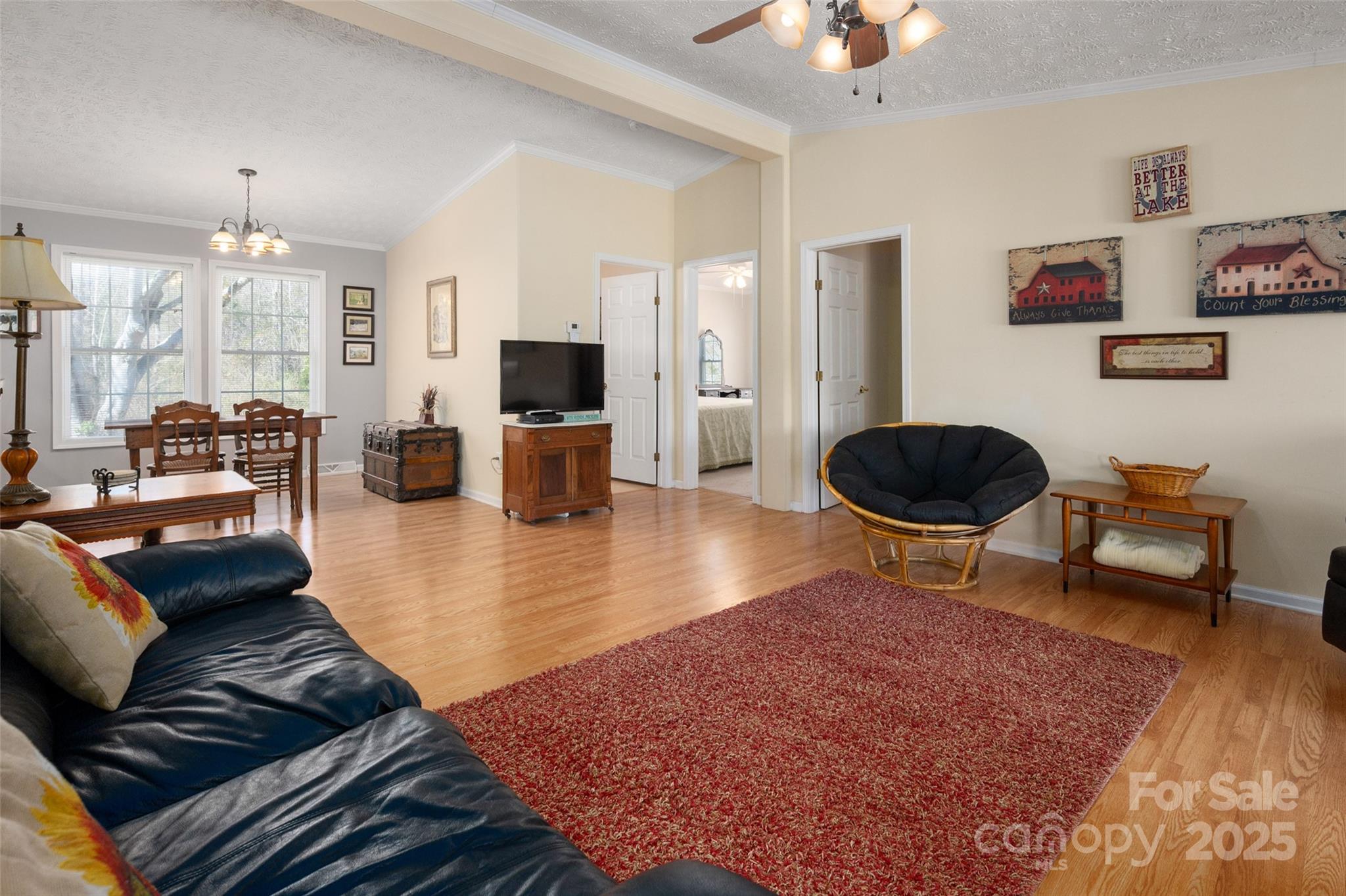Liberty Hill, South Carolina, 29074, United States, 5 Bedrooms Bedrooms, ,3 BathroomsBathrooms,Residential,For Sale,1736219