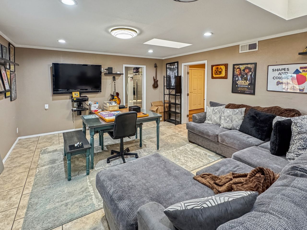 Carlsbad, New Mexico, 88220, United States, 4 Bedrooms Bedrooms, ,4 BathroomsBathrooms,Residential,For Sale,1980952