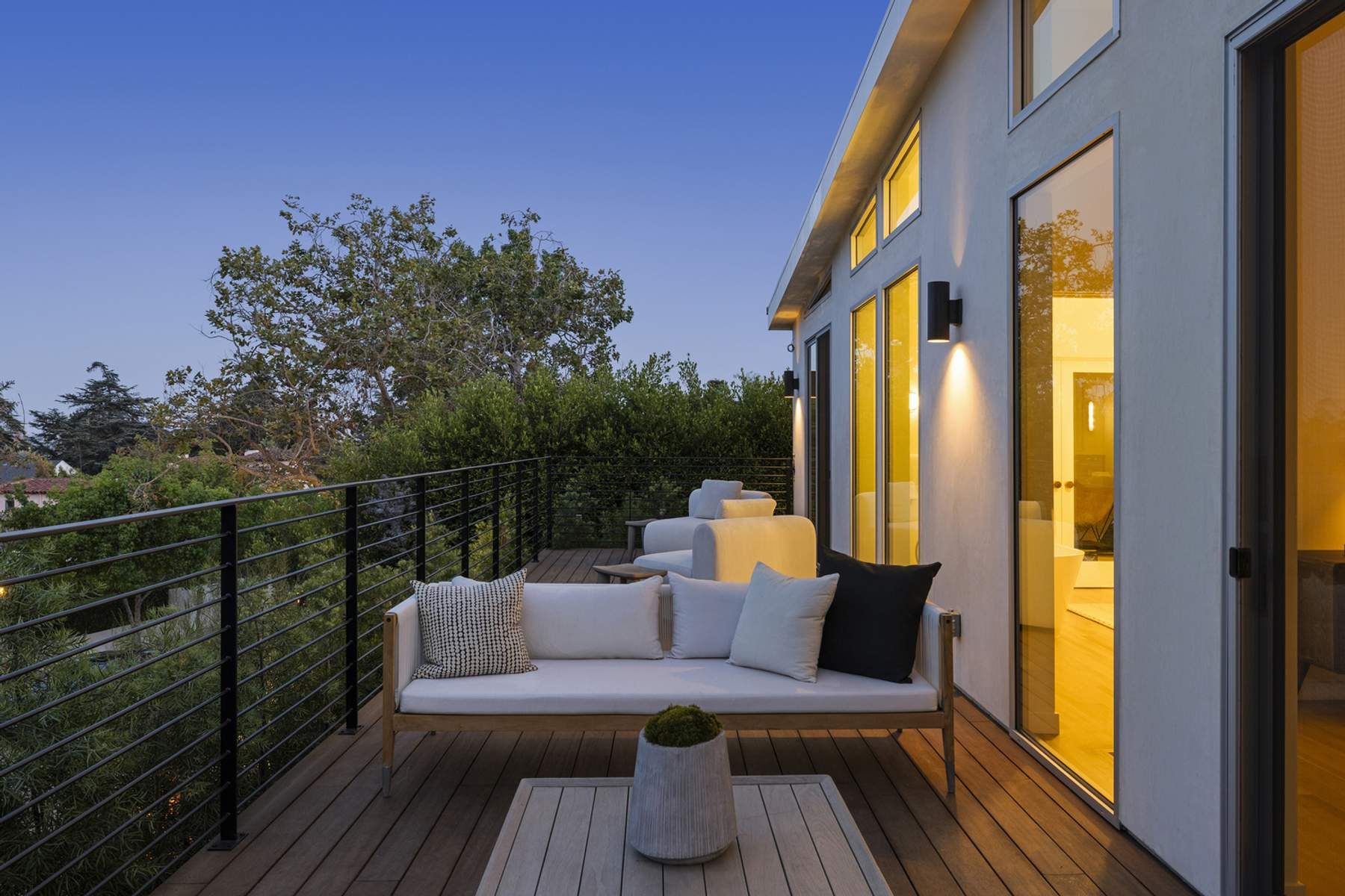  2235 Chislehurst Dr - 物件實景