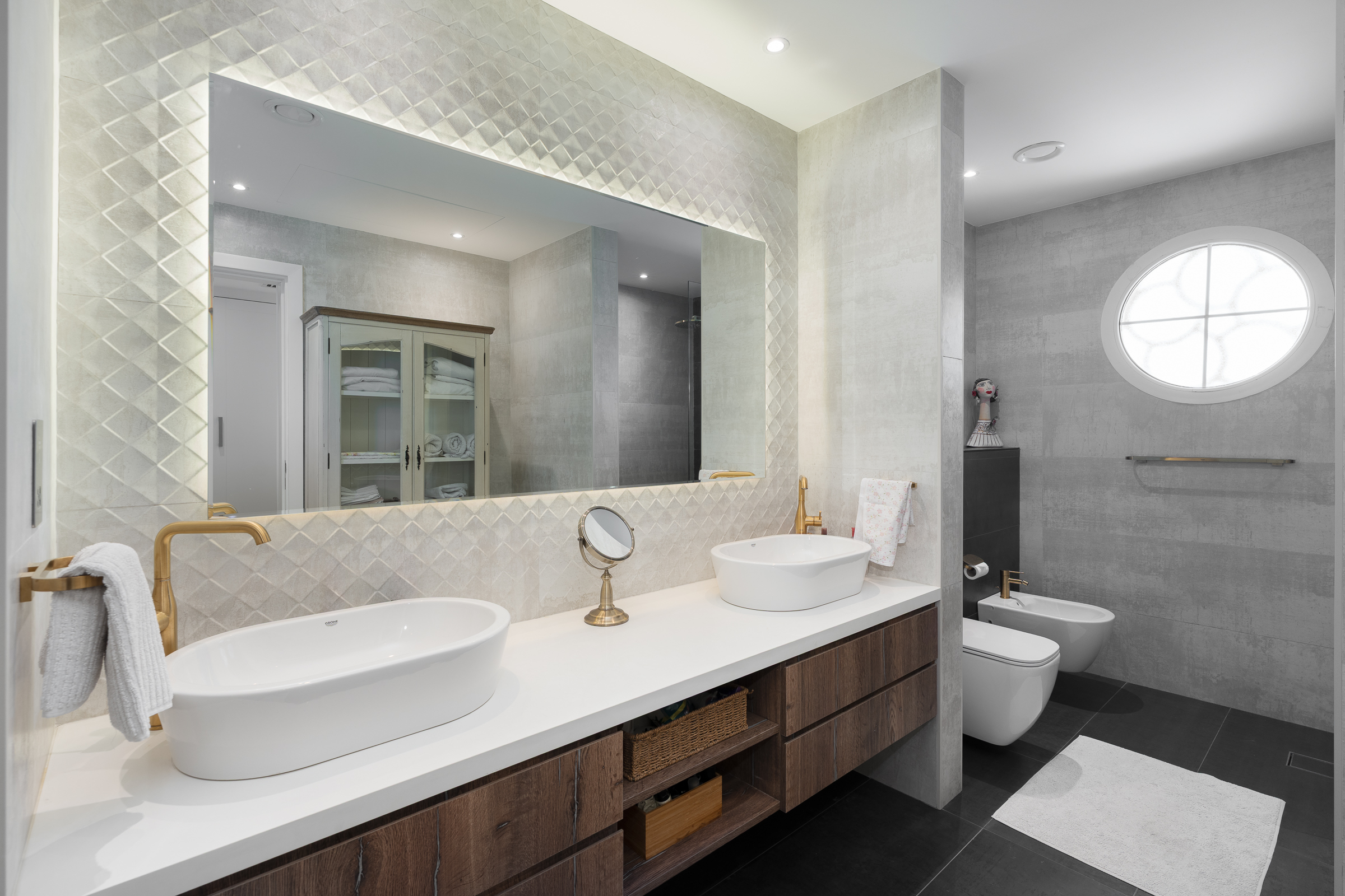  Stylish Semi-Upgraded Villa in Jumeirah Park - 物件實景