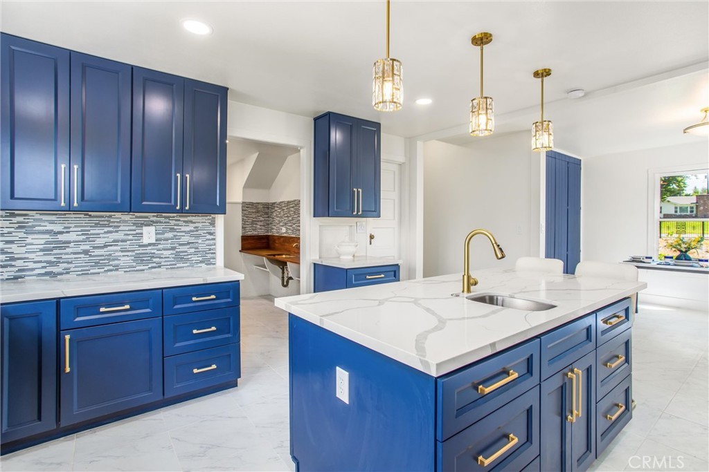 Redlands, California, 92373, United States, 5 Bedrooms Bedrooms, ,4 BathroomsBathrooms,Residential,For Sale,1982163