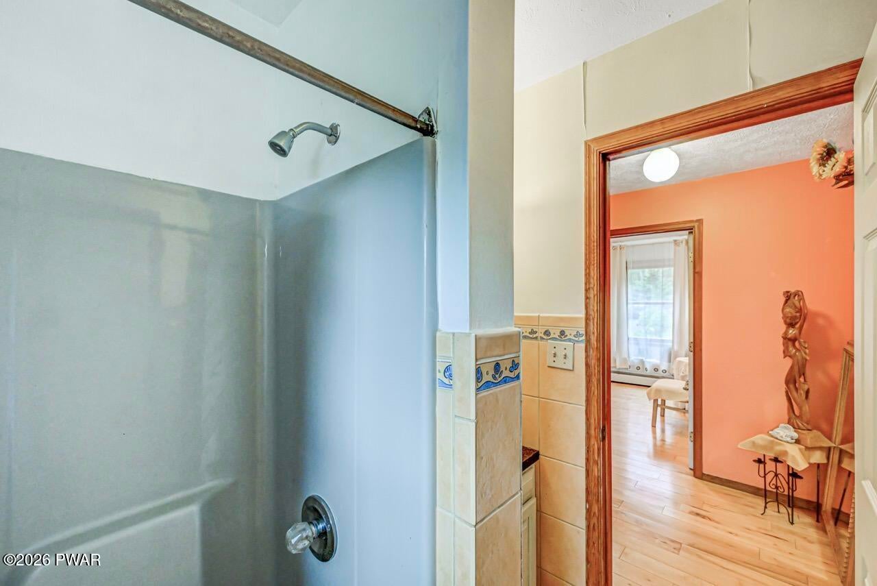 Hawley, Pennsylvania, 18428, United States, 3 Bedrooms Bedrooms, ,3 BathroomsBathrooms,Residential,For Sale,2045204