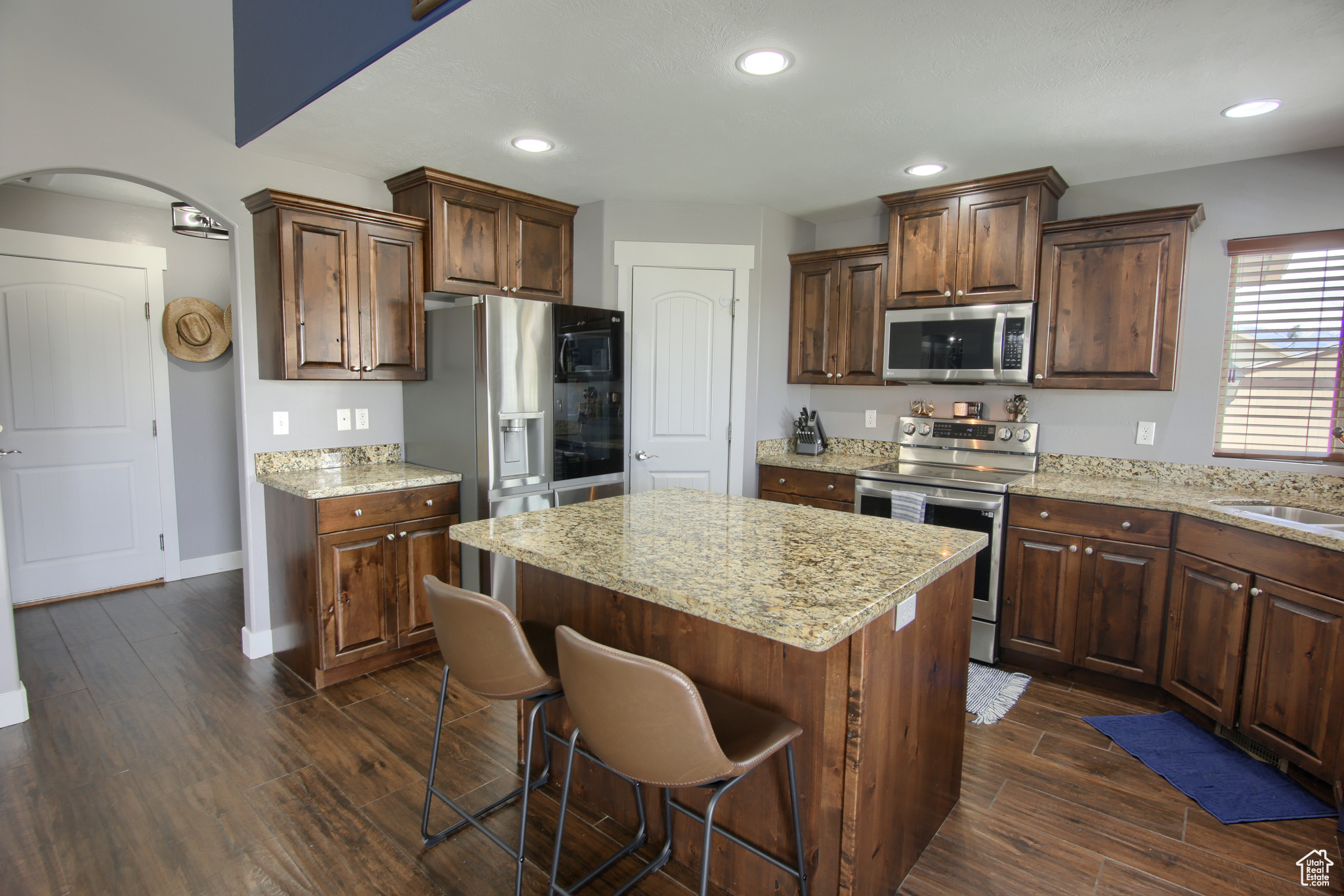Grantsville, Utah, 84029, United States, 5 Bedrooms Bedrooms, ,4 BathroomsBathrooms,Residential,For Sale,1793991