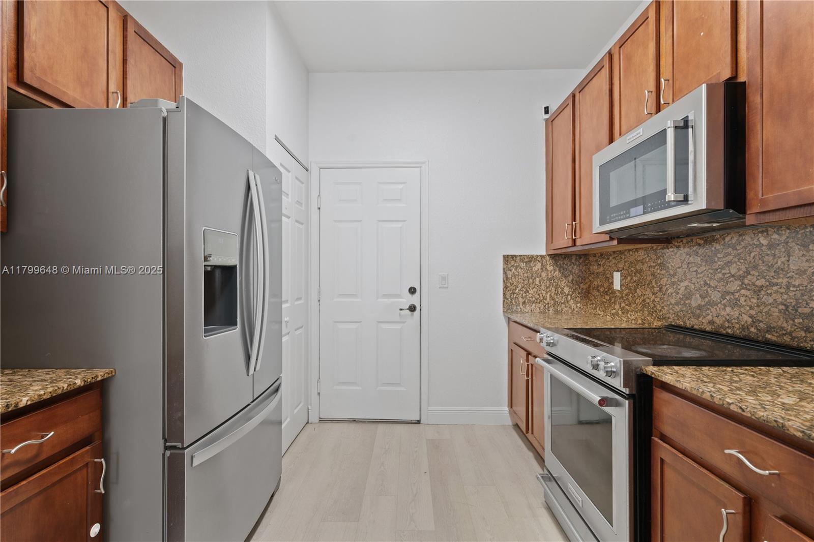 Miramar, Florida, 33025, United States, 4 Bedrooms Bedrooms, ,3 BathroomsBathrooms,Residential,For Sale,1805812