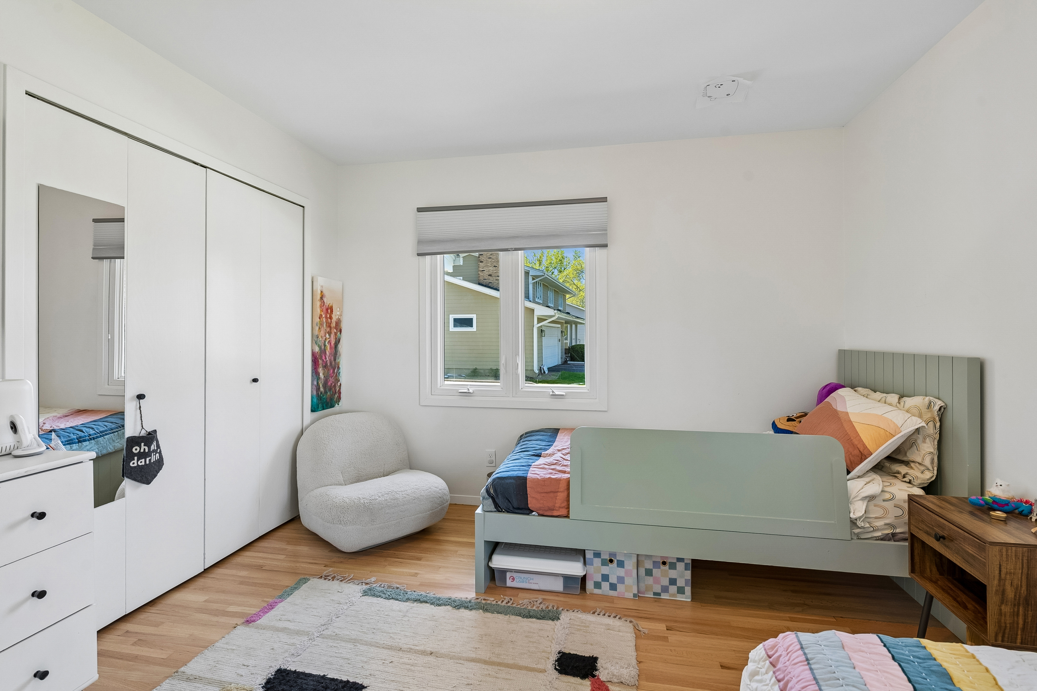  Sunlit Rambler Retreat with Exceptional Outdoor Possibilities - 物件實景