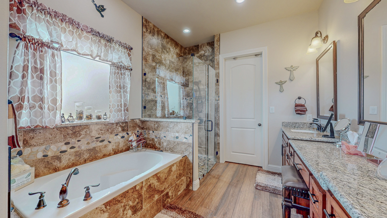 Beaumont, Texas, 77713, United States, 5 Bedrooms Bedrooms, ,4 BathroomsBathrooms,Residential,For Sale,1883085