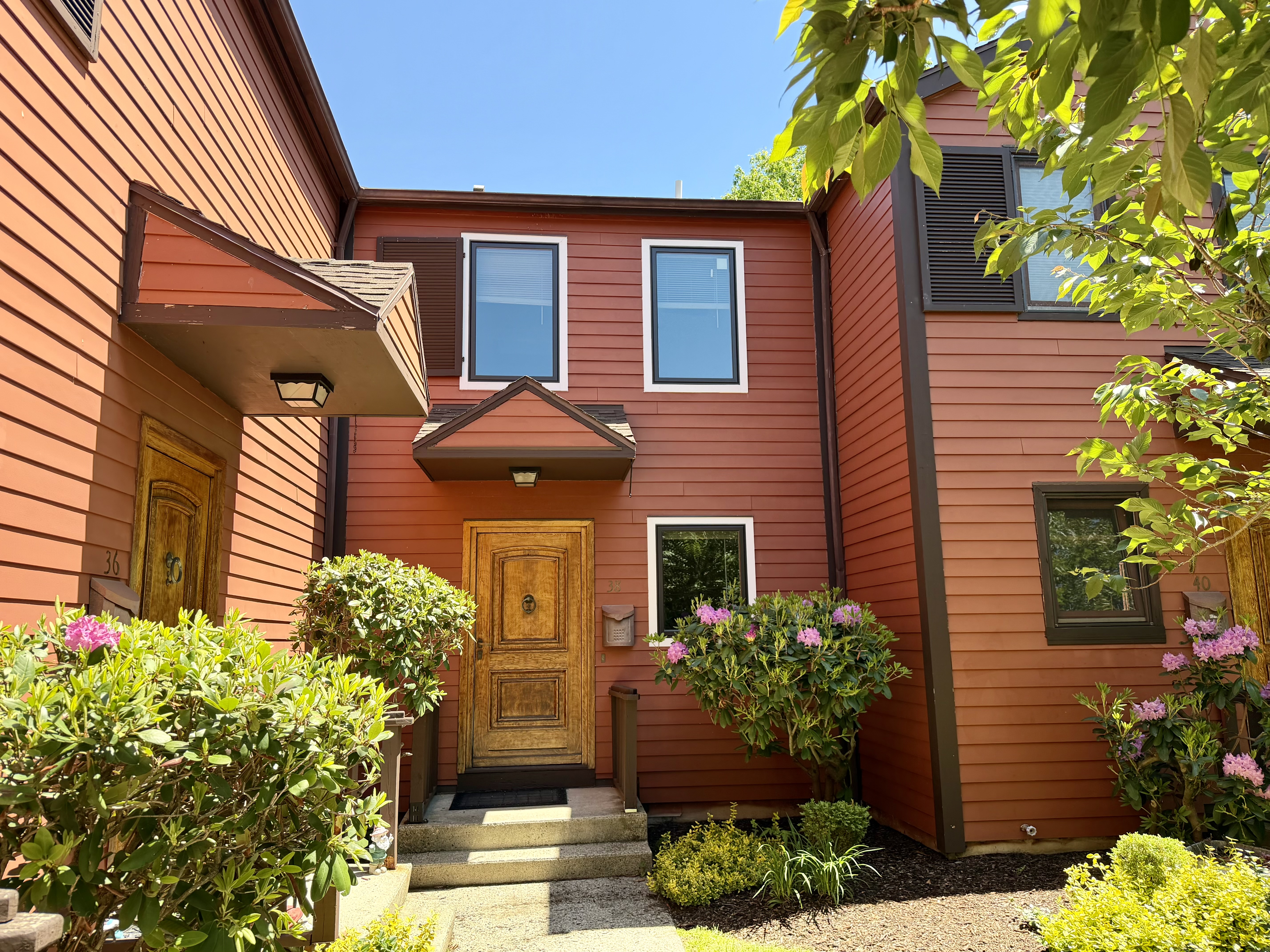  Groton Townhouse - 物件實景