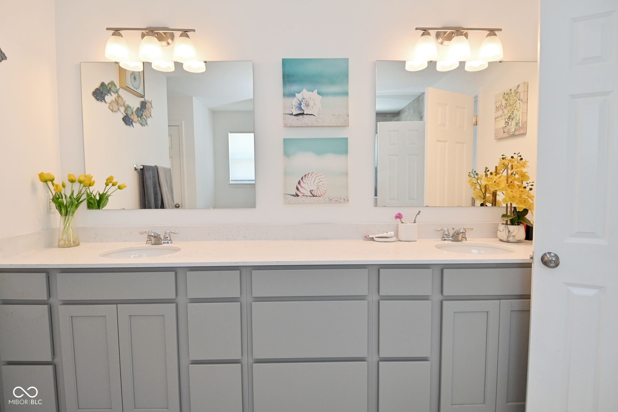 Bargersville, Indiana, 46106, United States, 4 Bedrooms Bedrooms, ,3 BathroomsBathrooms,Residential,For Sale,1980669