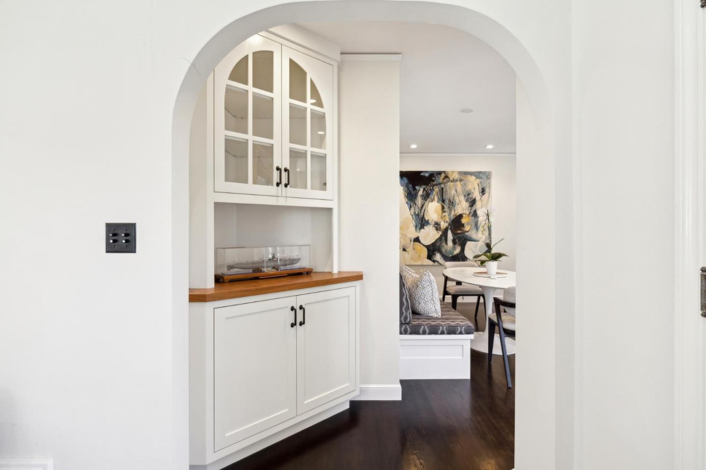 Menlo Park, California, 94025, United States, 4 Bedrooms Bedrooms, ,3 BathroomsBathrooms,Residential,For Sale,1901021
