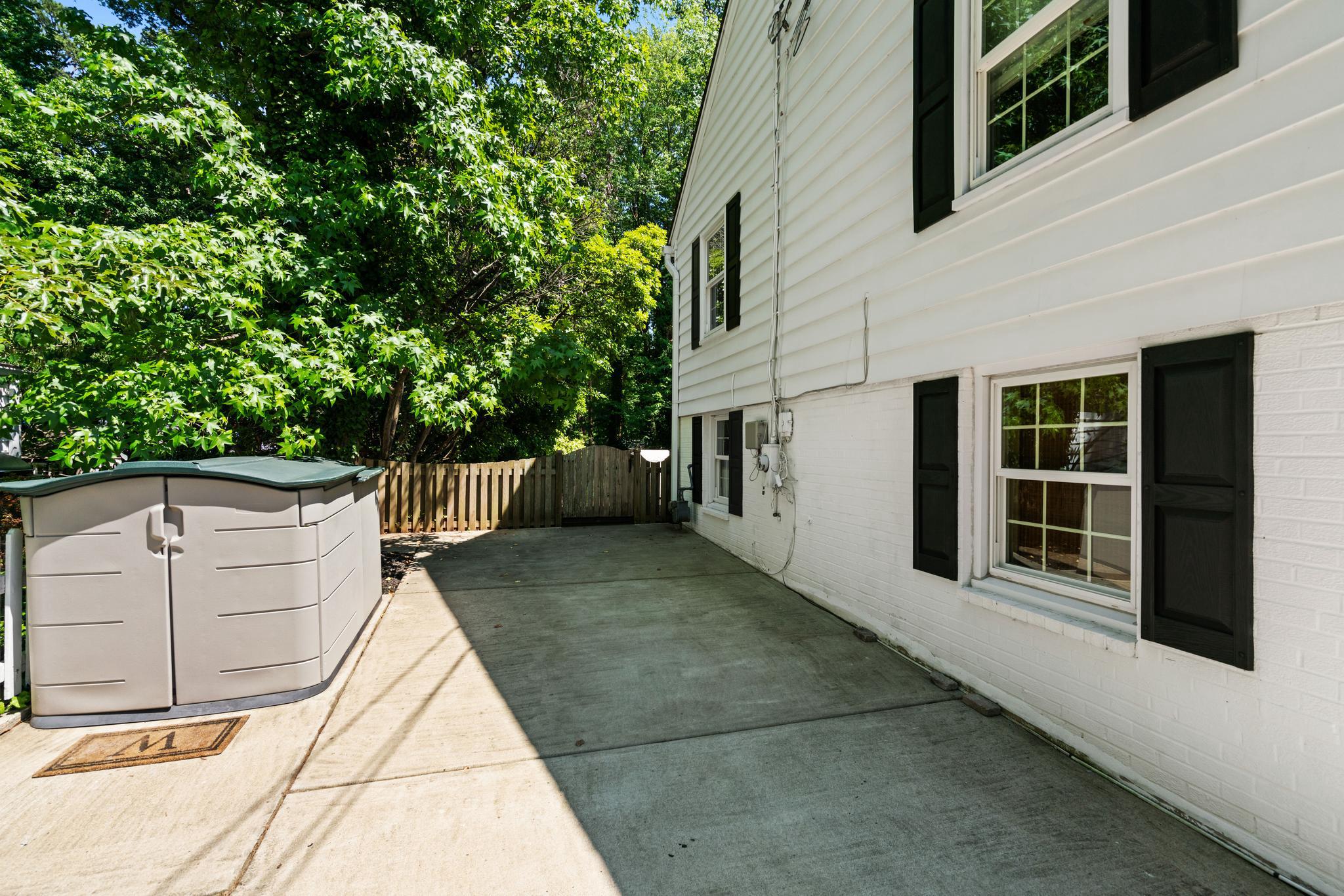  8611 Cyrus Place, Alexandria, VA, 22308 - 物件實景