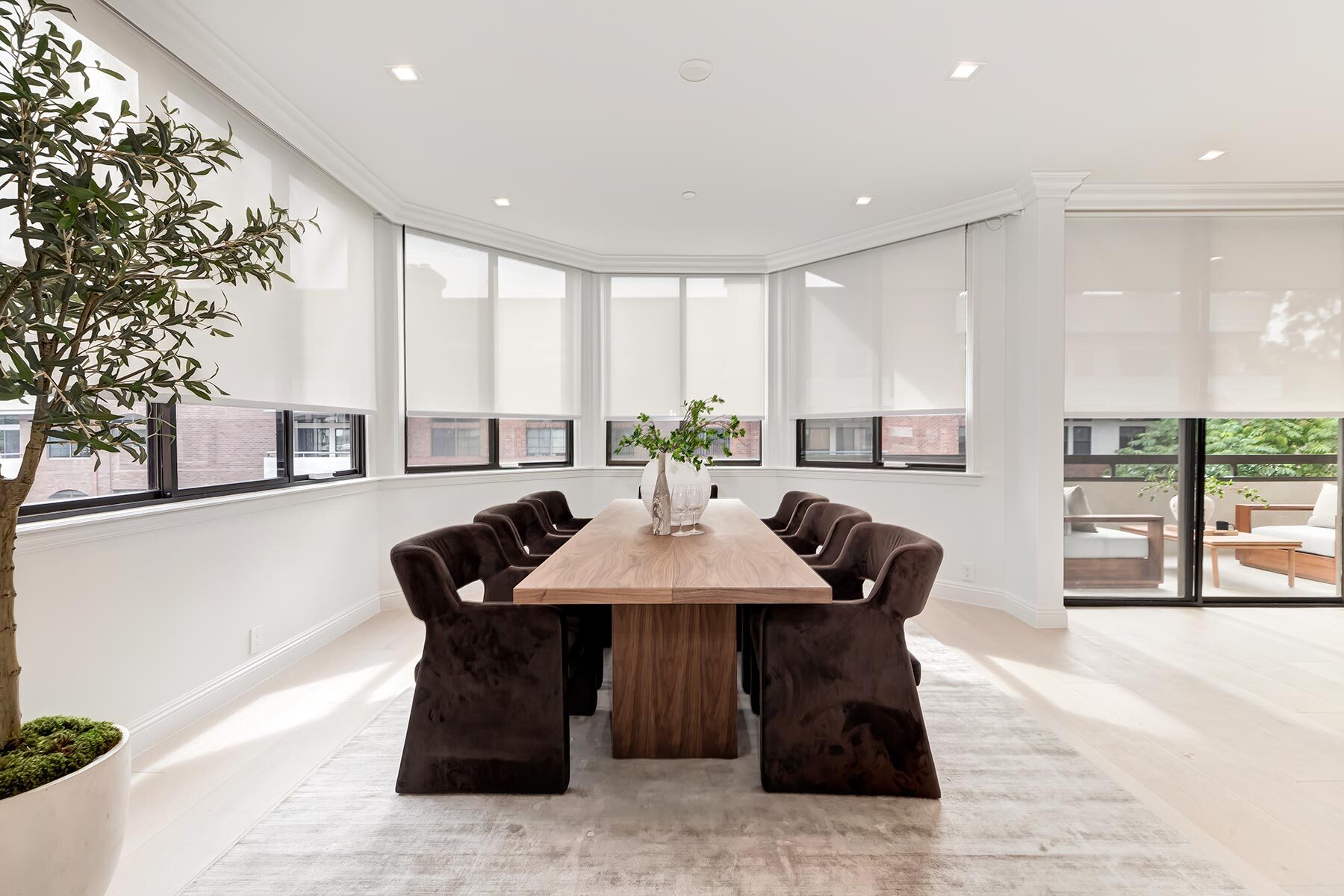  300 North Swall Drive - 物件實景
