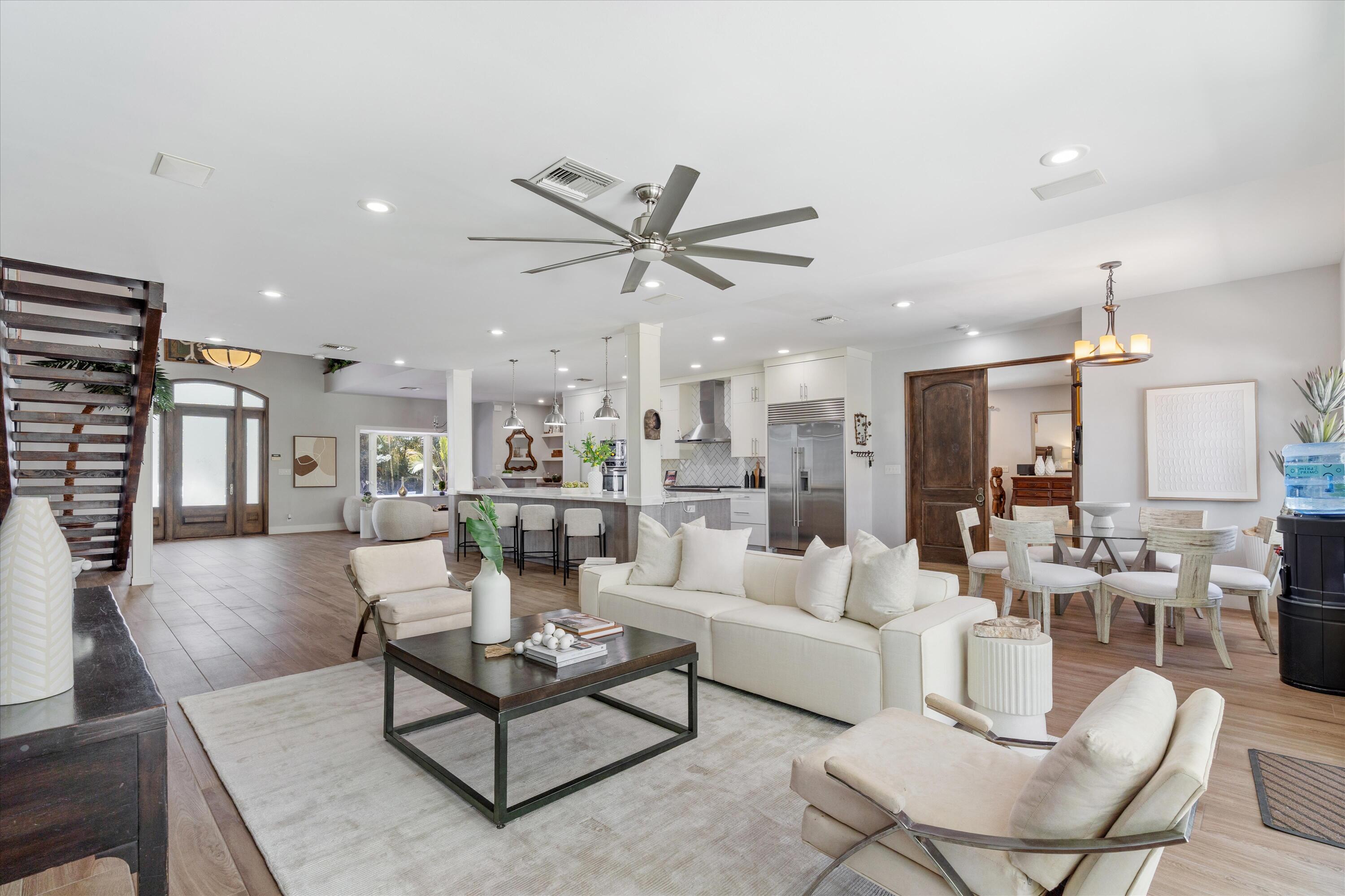 Lighthouse Point, Florida, 33064, United States, 4 Bedrooms Bedrooms, ,4 BathroomsBathrooms,Residential,For Sale,1797003