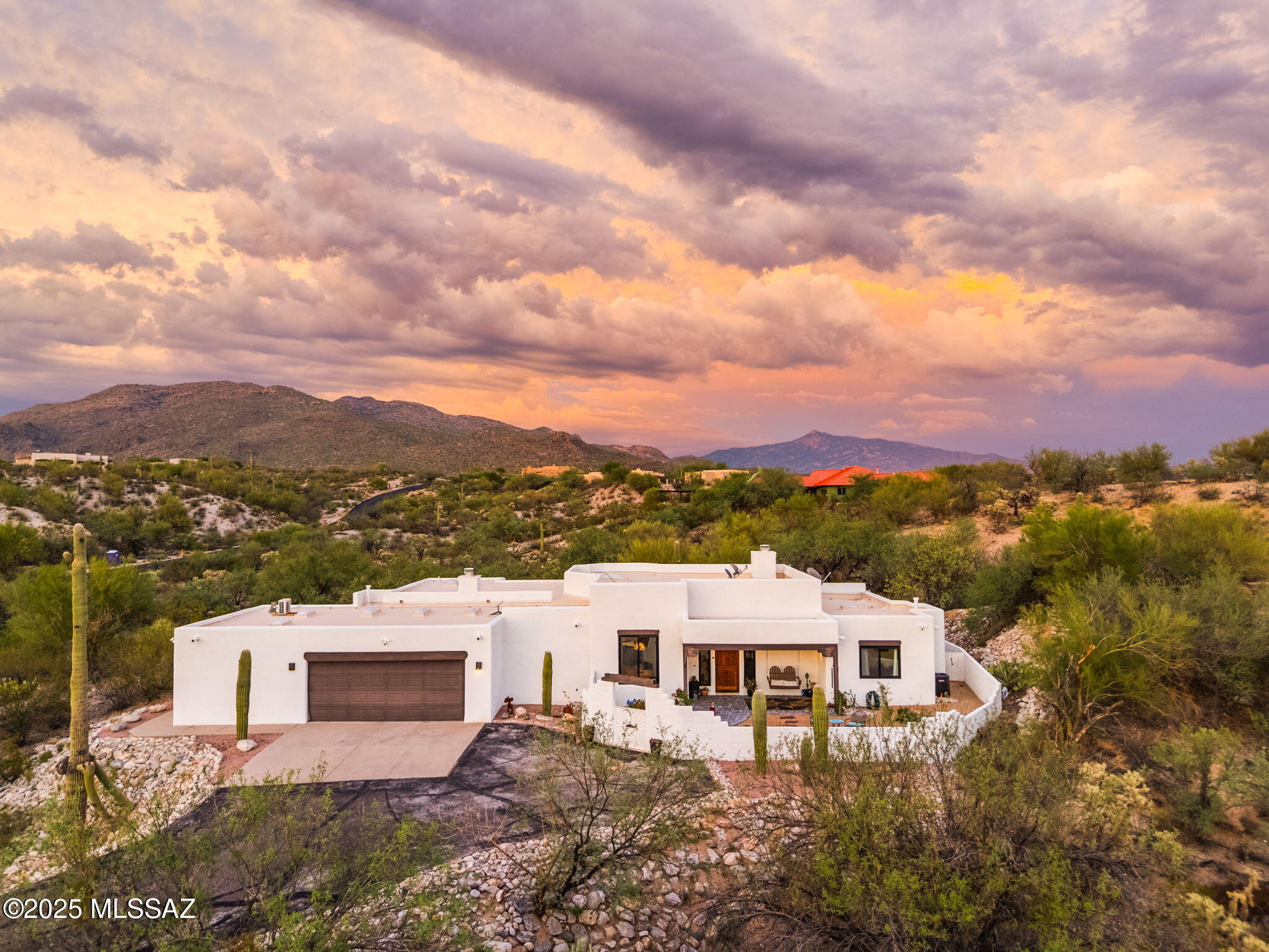 Tucson, Arizona, 85747, United States, 3 Bedrooms Bedrooms, ,3 BathroomsBathrooms,Residential,For Sale,1901020
