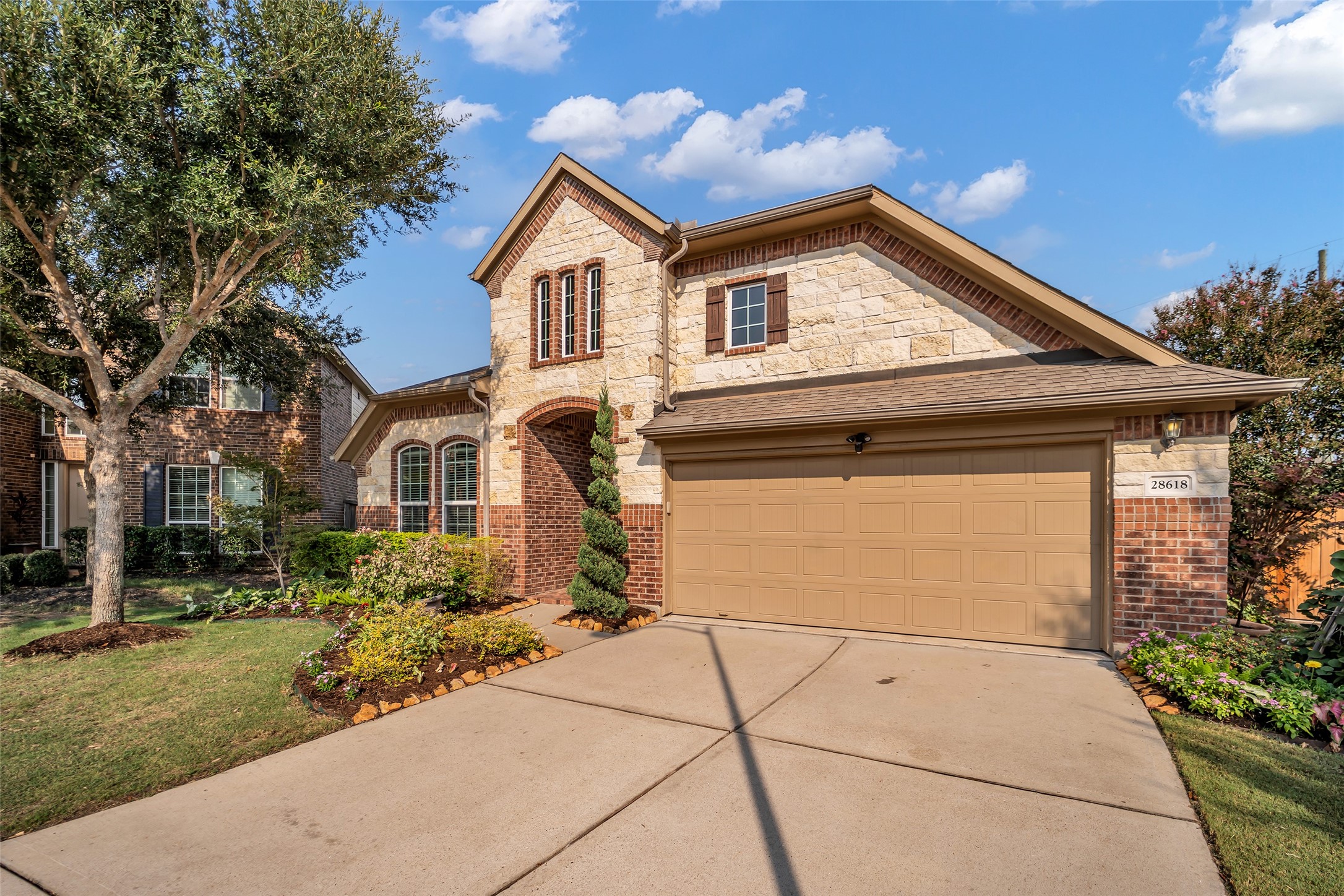 Katy, Texas, 77494, United States, 4 Bedrooms Bedrooms, ,2 BathroomsBathrooms,Residential,For Sale,1947039