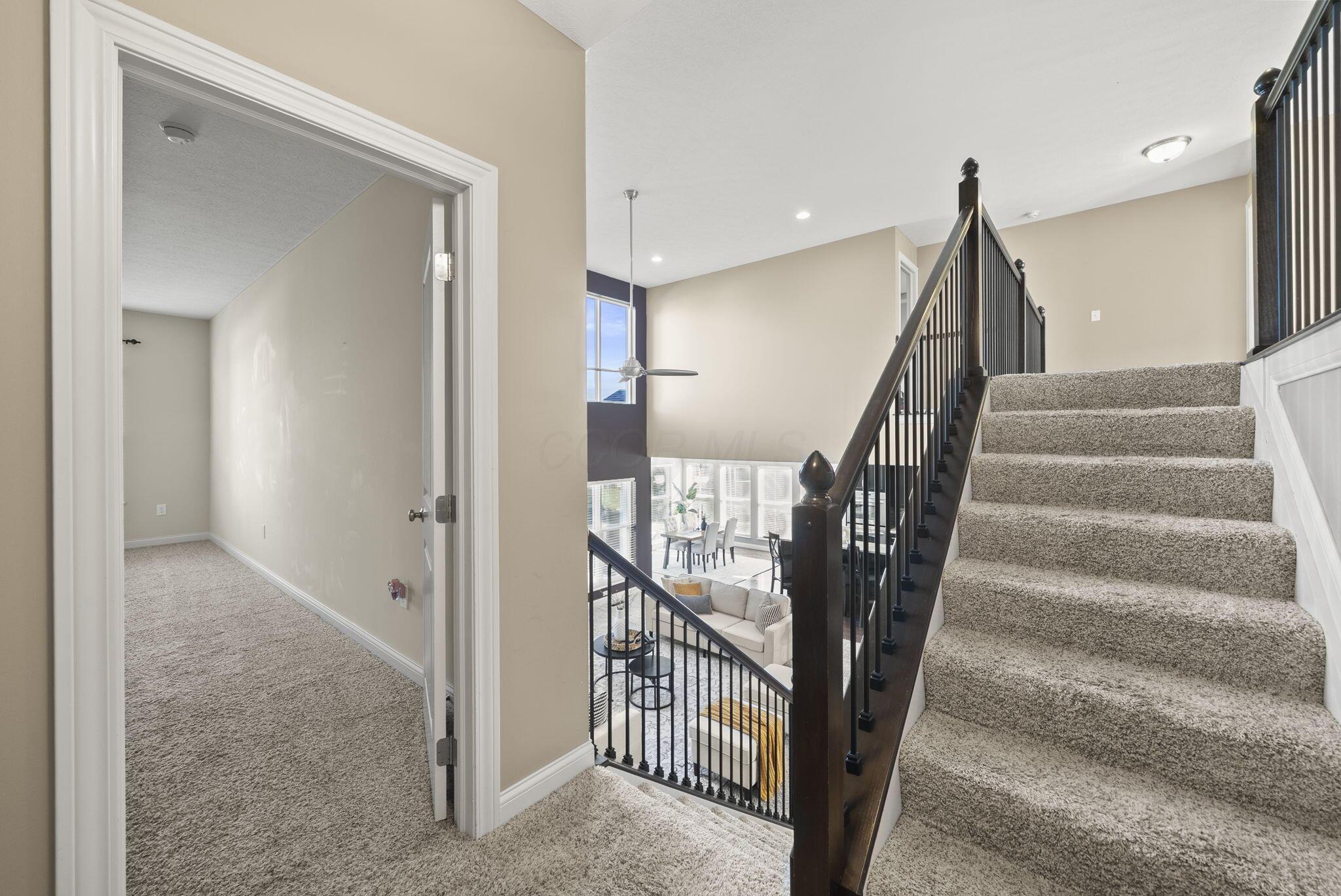 Powell, Ohio, 43065, United States, 5 Bedrooms Bedrooms, ,5 BathroomsBathrooms,Residential,For Sale,1988967