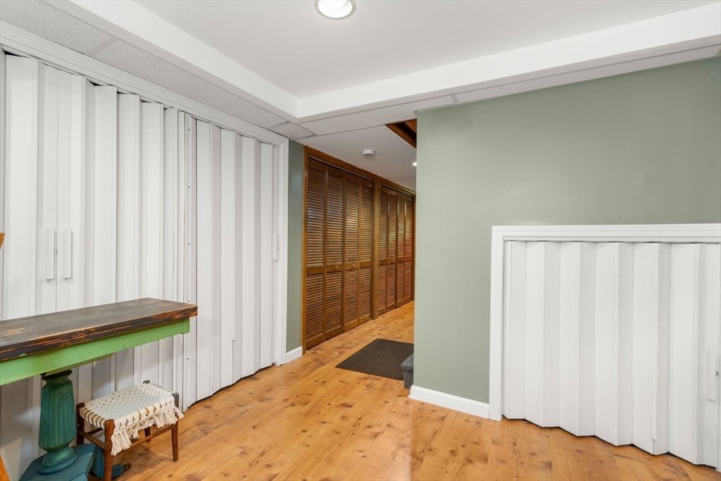 Holden, Massachusetts, 01520, United States, 4 Bedrooms Bedrooms, ,3 BathroomsBathrooms,Residential,For Sale,1948206