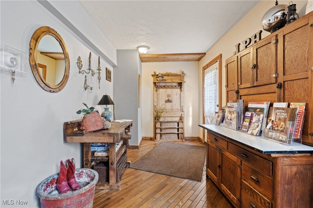 Cleveland, Ohio, 44113, United States, 3 Bedrooms Bedrooms, ,4 BathroomsBathrooms,Residential,For Sale,1984065