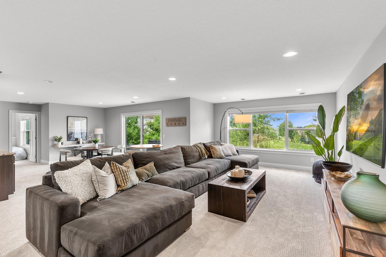 Eden Prairie, Minnesota, 55347, United States, 4 Bedrooms Bedrooms, ,2 BathroomsBathrooms,Residential,For Sale,1939536