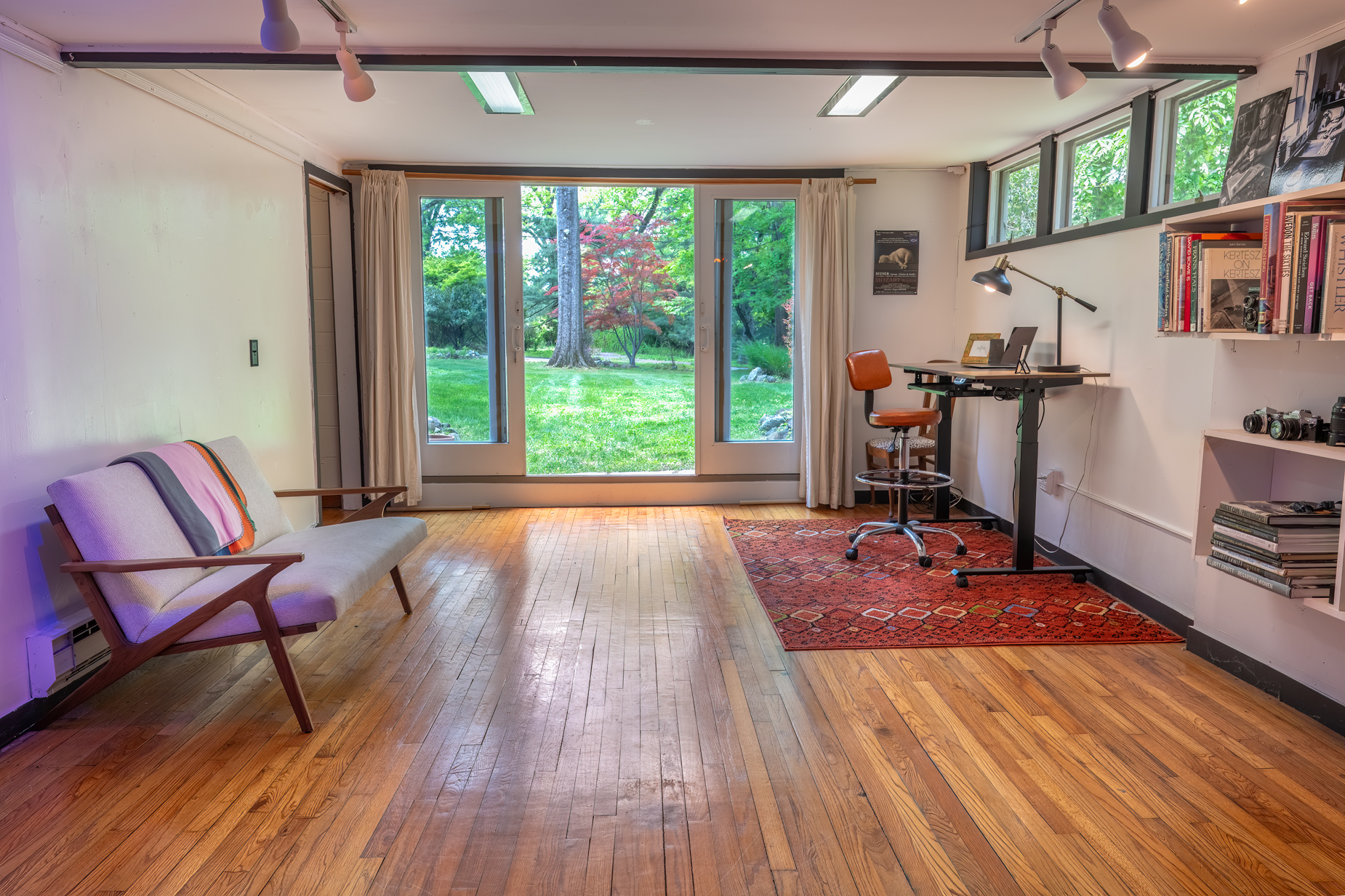  Hickory Hill Mid-Century Modern - 物件實景