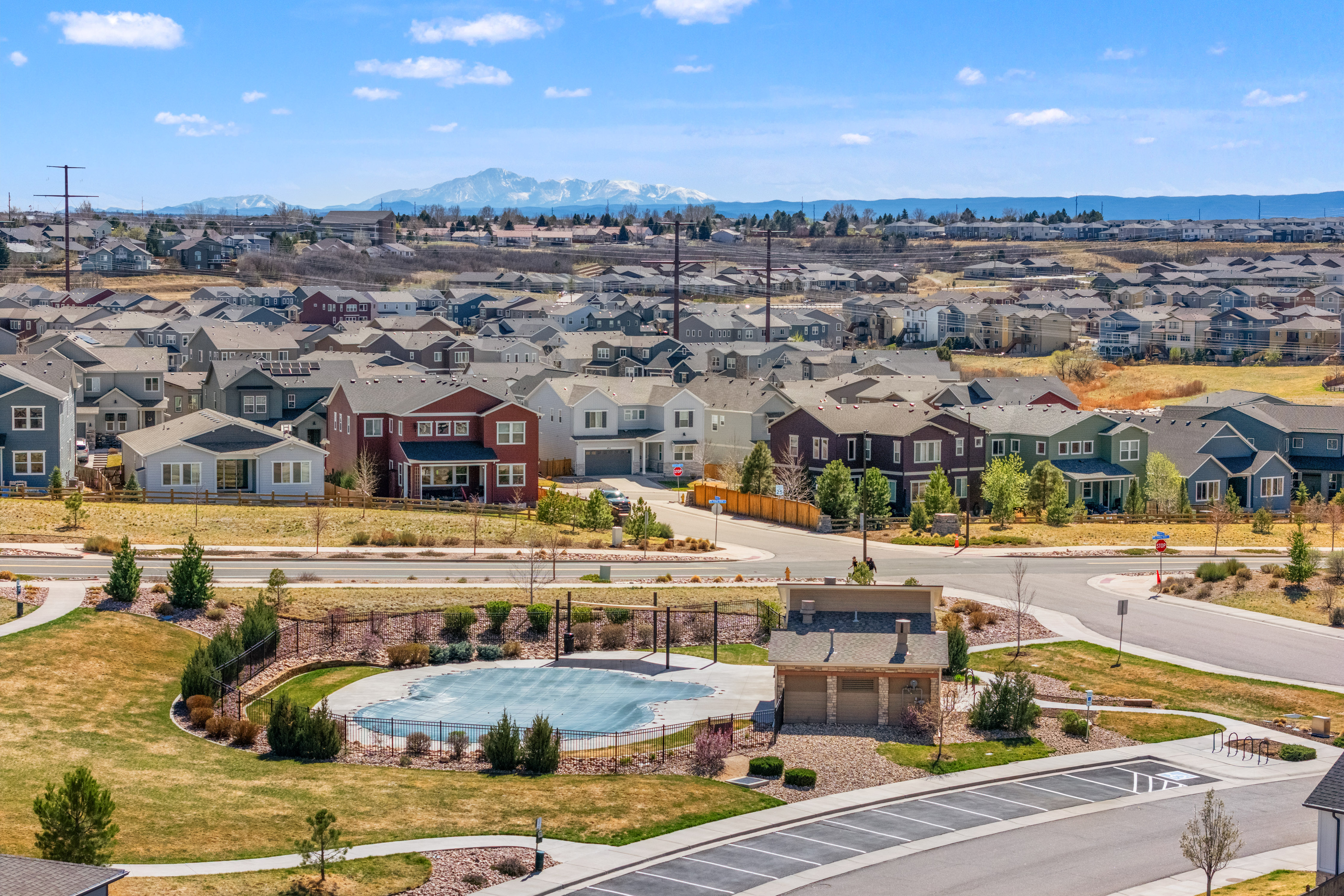  Set on an Impressive 0.35 Acre Homesite, the Outdoor Experience is Captivating - 物件實景