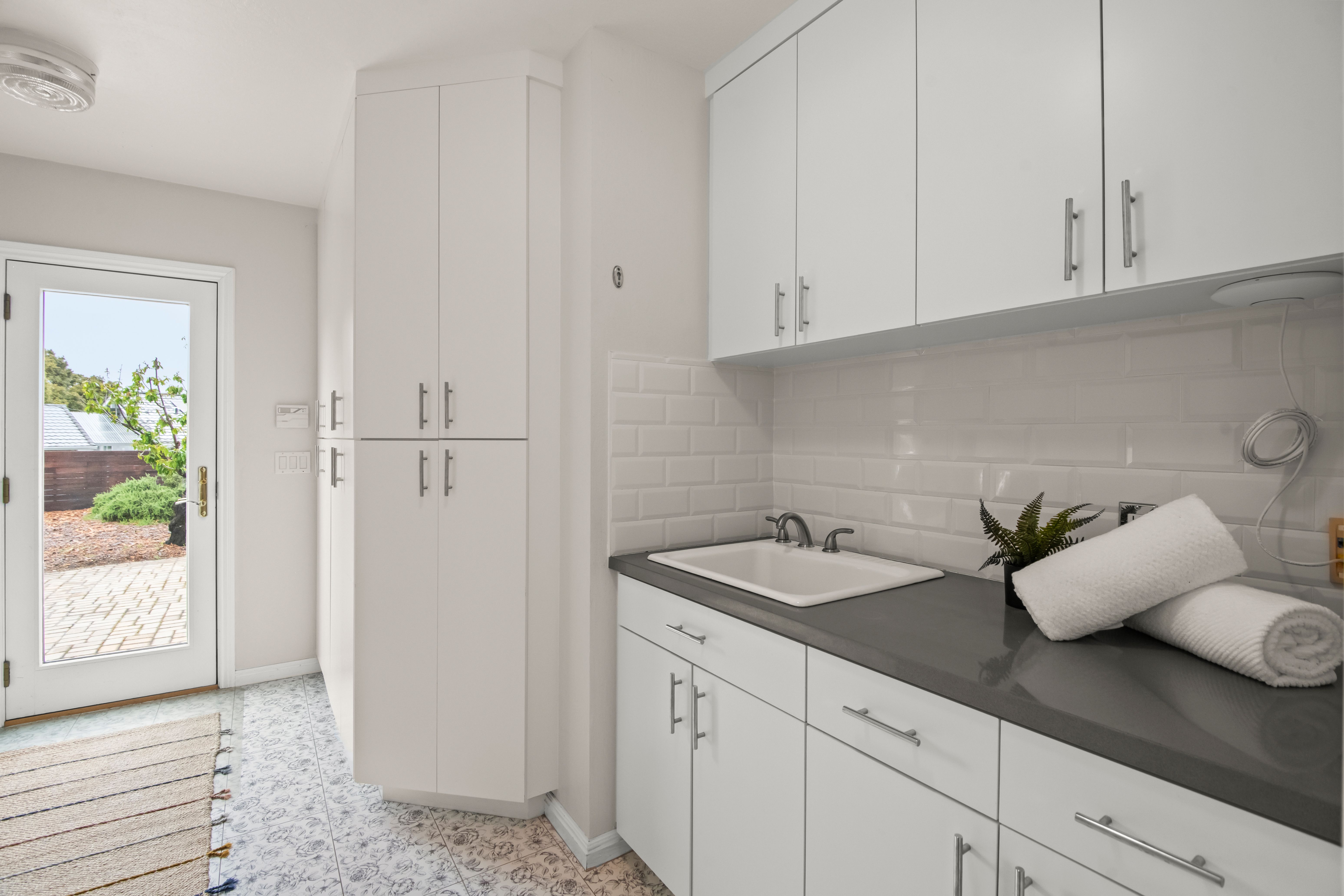  STUNNING, SERENE SARATOGA - 物件實景