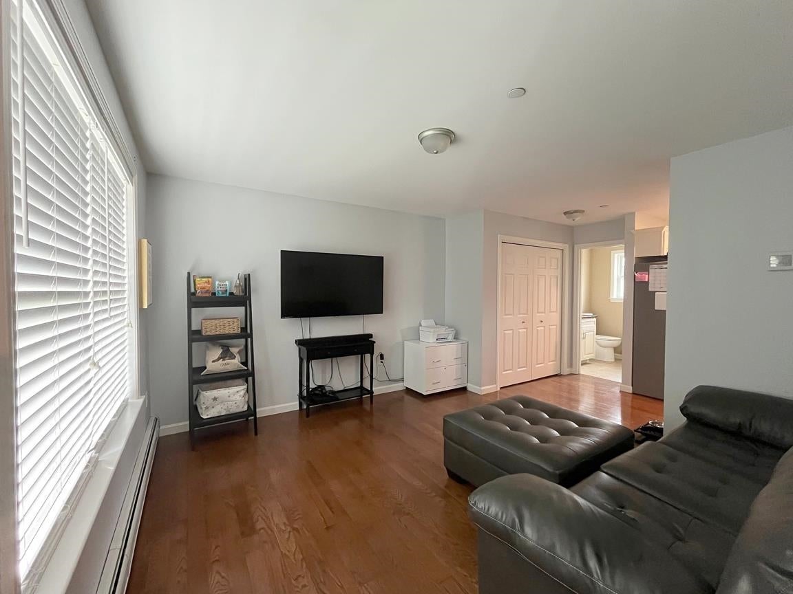 Northfield, New Hampshire, 03276, United States, 3 Bedrooms Bedrooms, ,1 BathroomBathrooms,Residential,For Sale,1992023