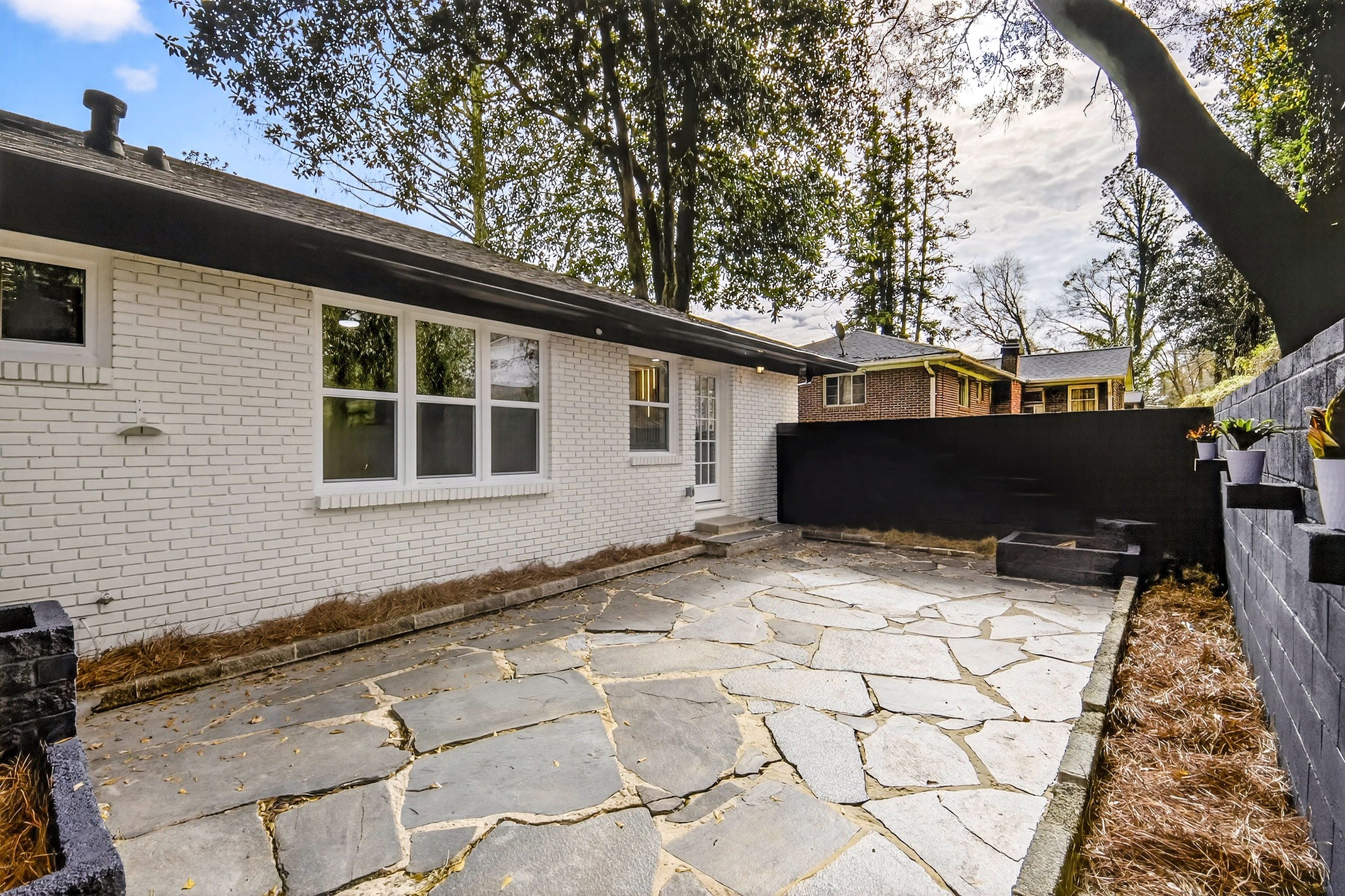 Modern Living Meets Classic Charm in Conley Hills - 物件實景