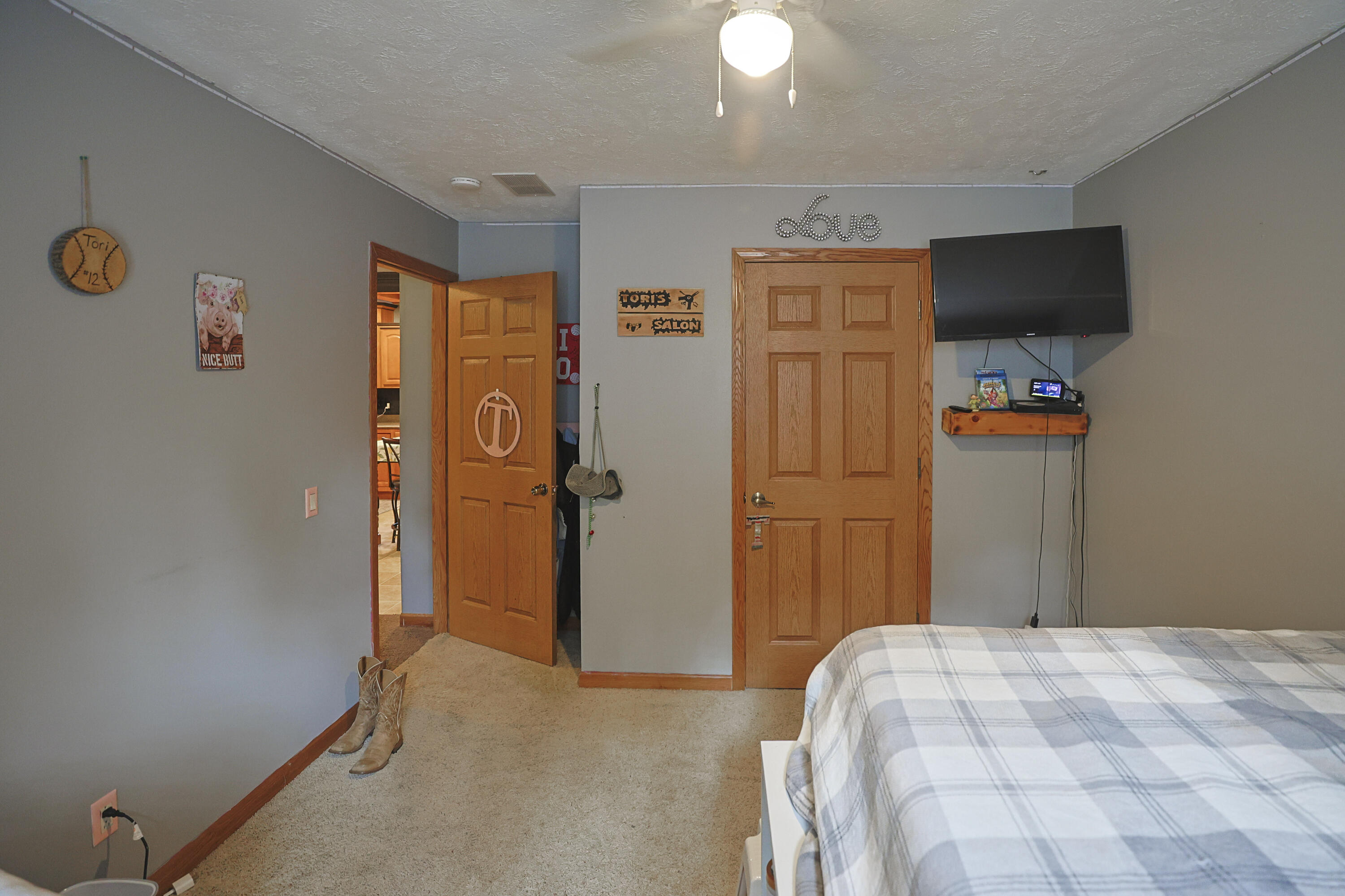 Cassopolis, Michigan, 49031, United States, 3 Bedrooms Bedrooms, ,2 BathroomsBathrooms,Residential,For Sale,1987063