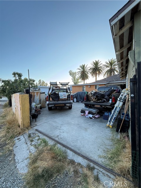 Los Angeles, California, 90023, United States, 2 Bedrooms Bedrooms, ,1 BathroomBathrooms,Residential,For Sale,1931664