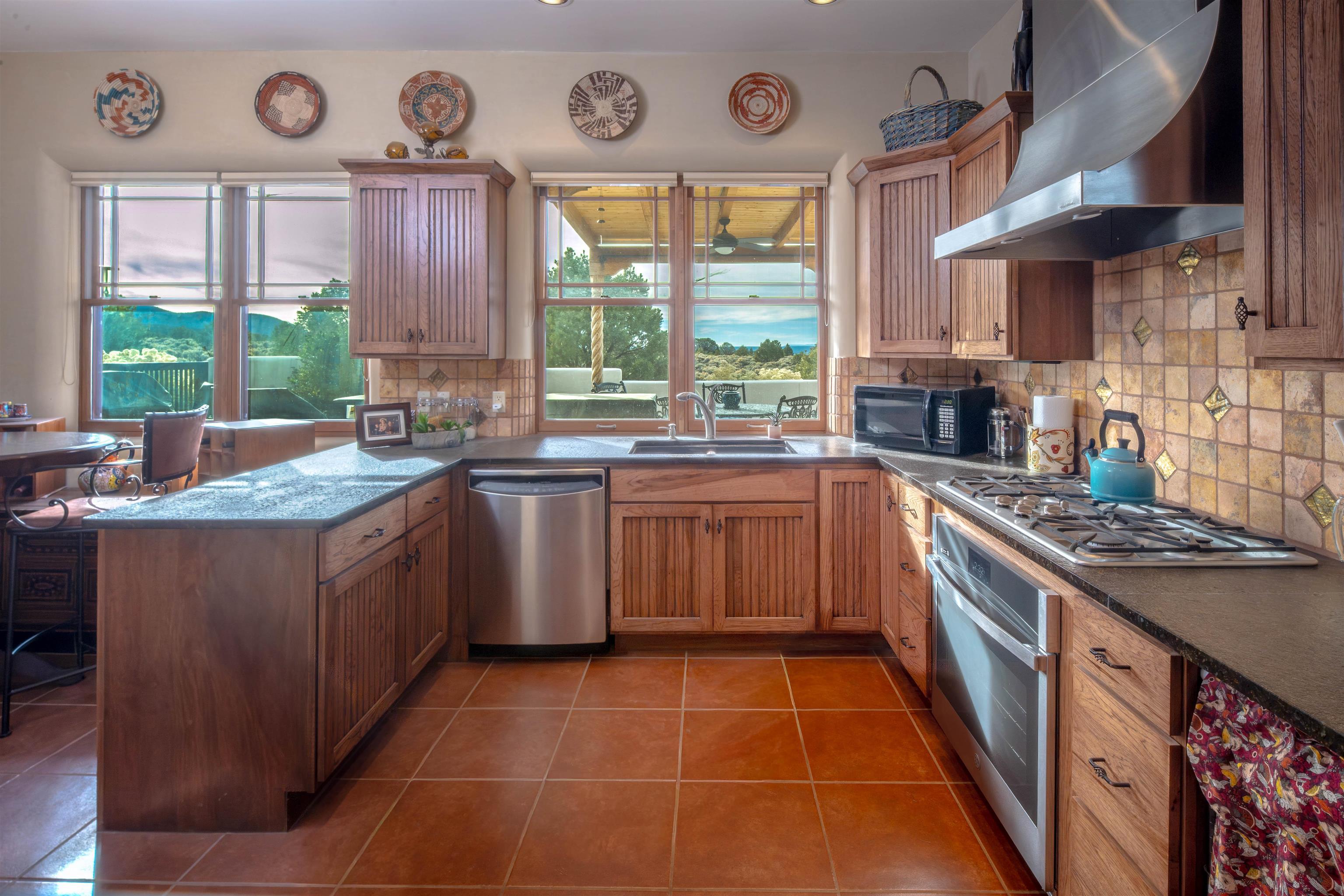 Ranchos De Taos, New Mexico, 87557-2740, United States, 3 Bedrooms Bedrooms, ,3 BathroomsBathrooms,Residential,For Sale,1998521