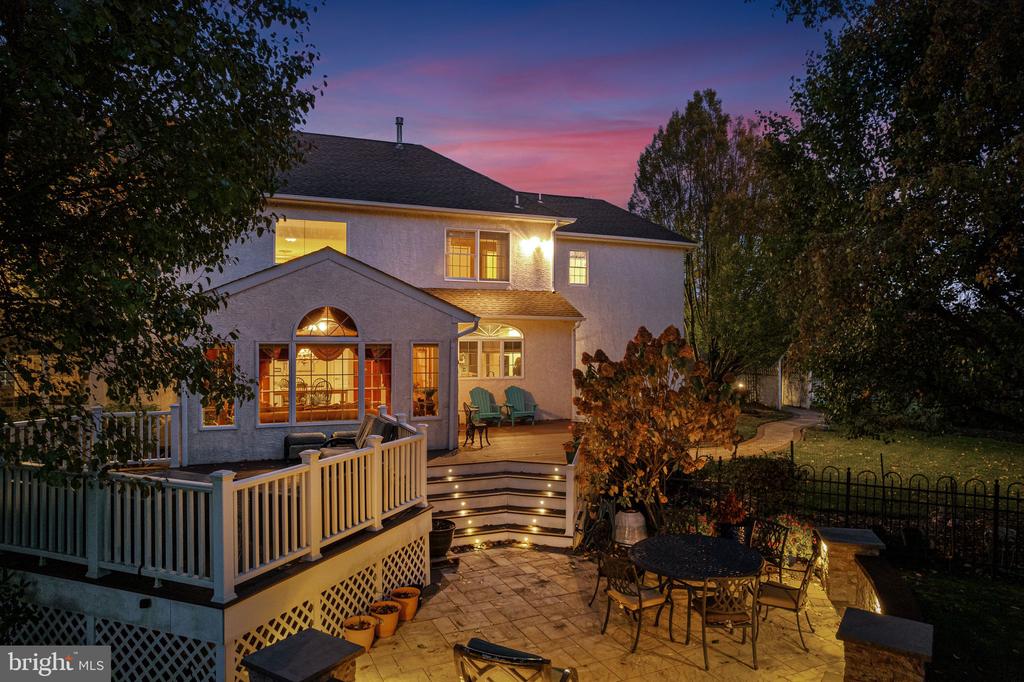 New Hope, Pennsylvania, 18938, United States, 4 Bedrooms Bedrooms, ,5 BathroomsBathrooms,Residential,For Sale,1987976