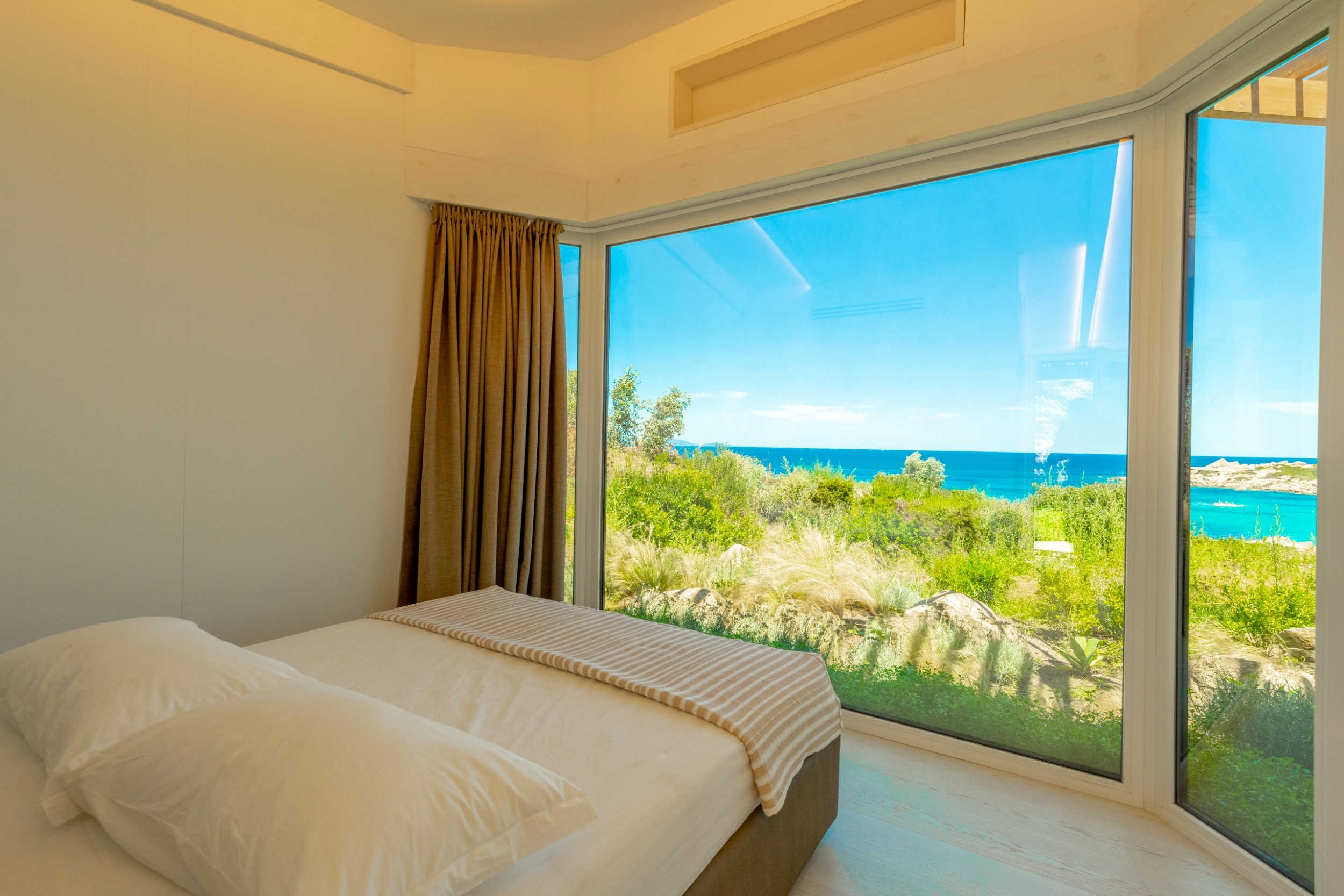  FOR SALE : Exceptional contemporary property - Panoramic sea view - Cavallo isl… - 物件實景