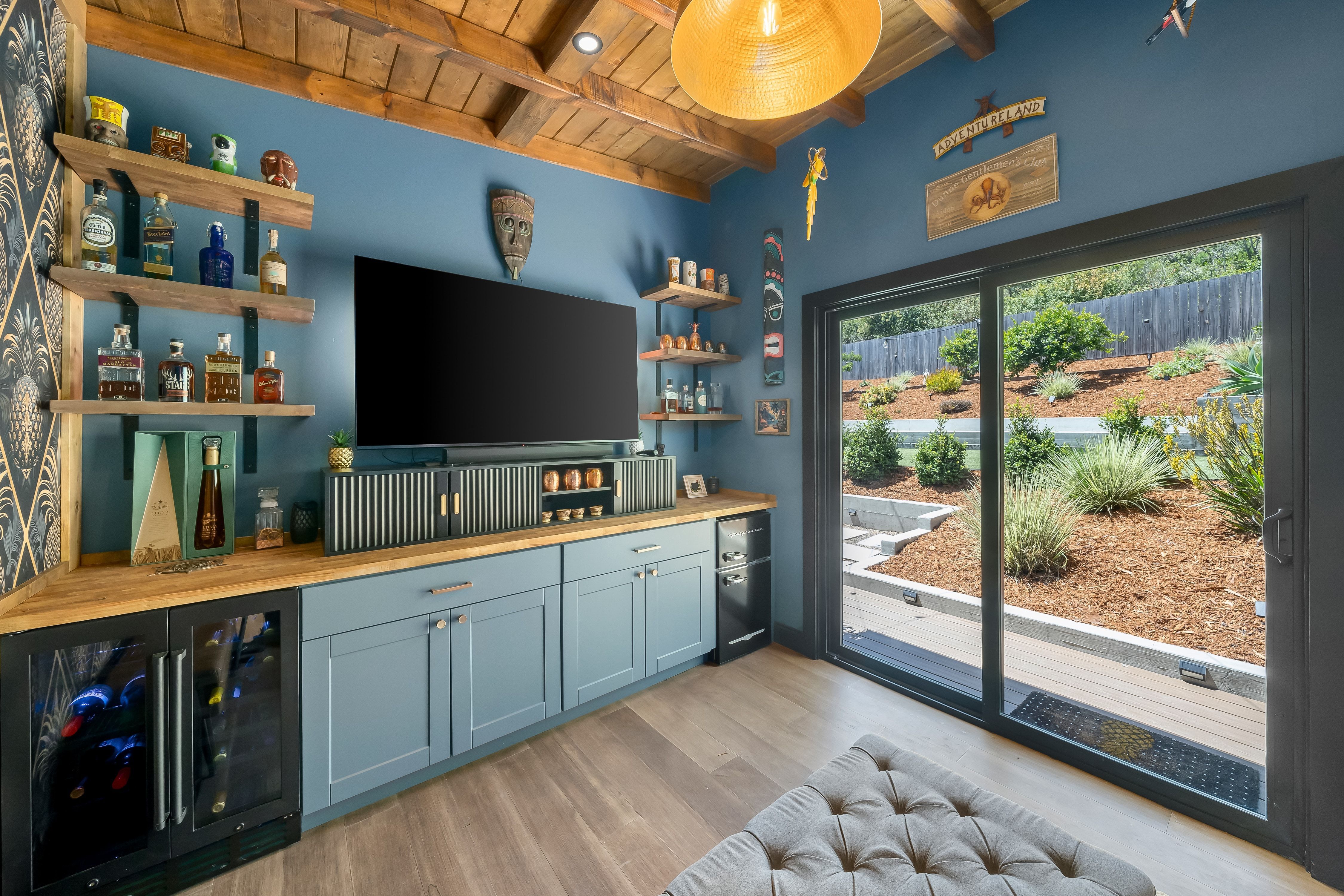  California Coastal Living Meets Modern Farmhouse Design - 物件實景