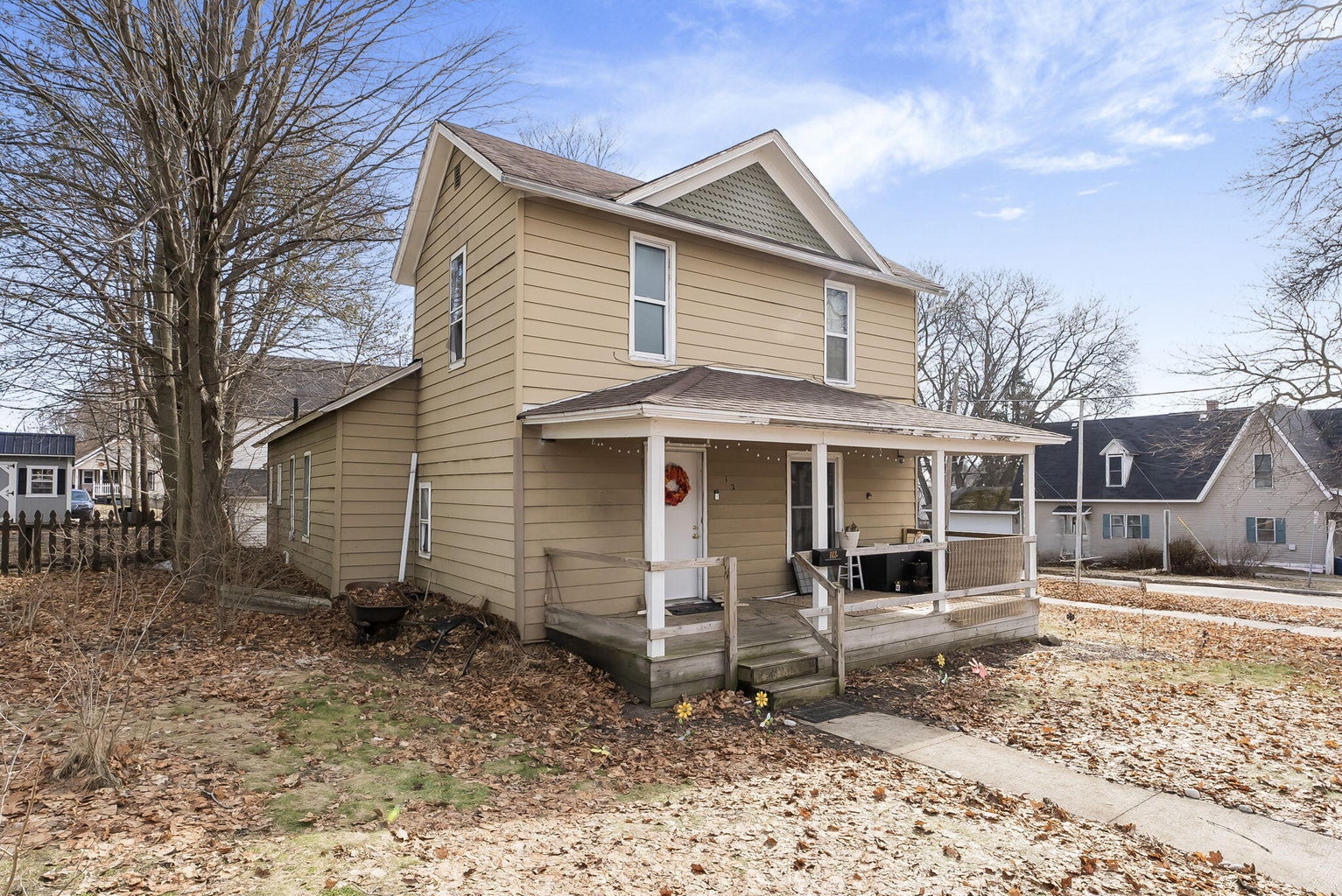 Howard St, Cadillac, MI 49601